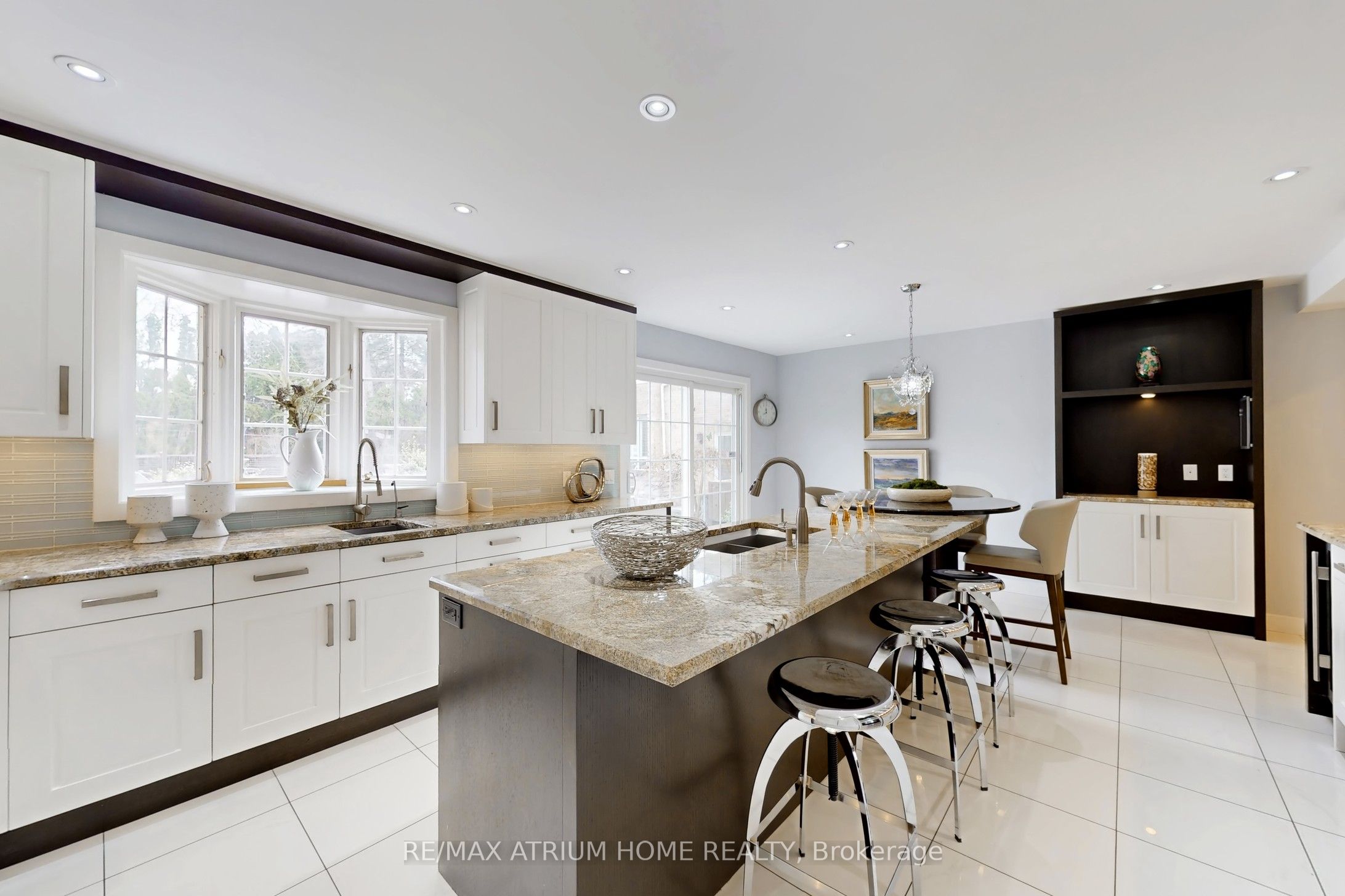 19 Limcombe Drive Property Photo 14