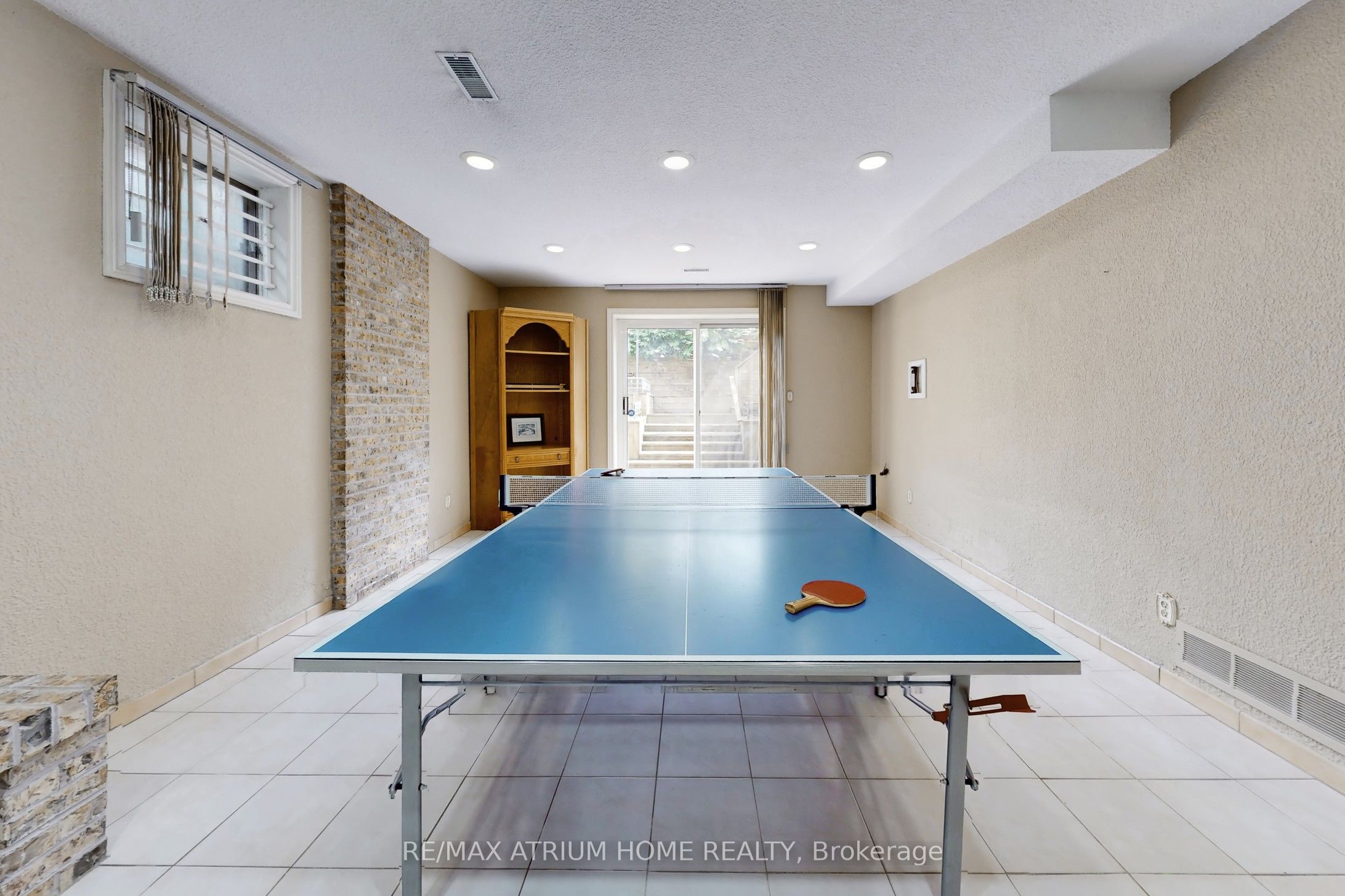 19 Limcombe Drive Property Photo 39