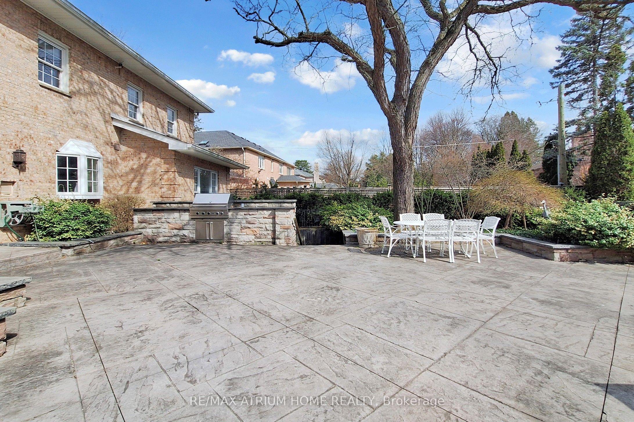 19 Limcombe Drive Property Photo 40