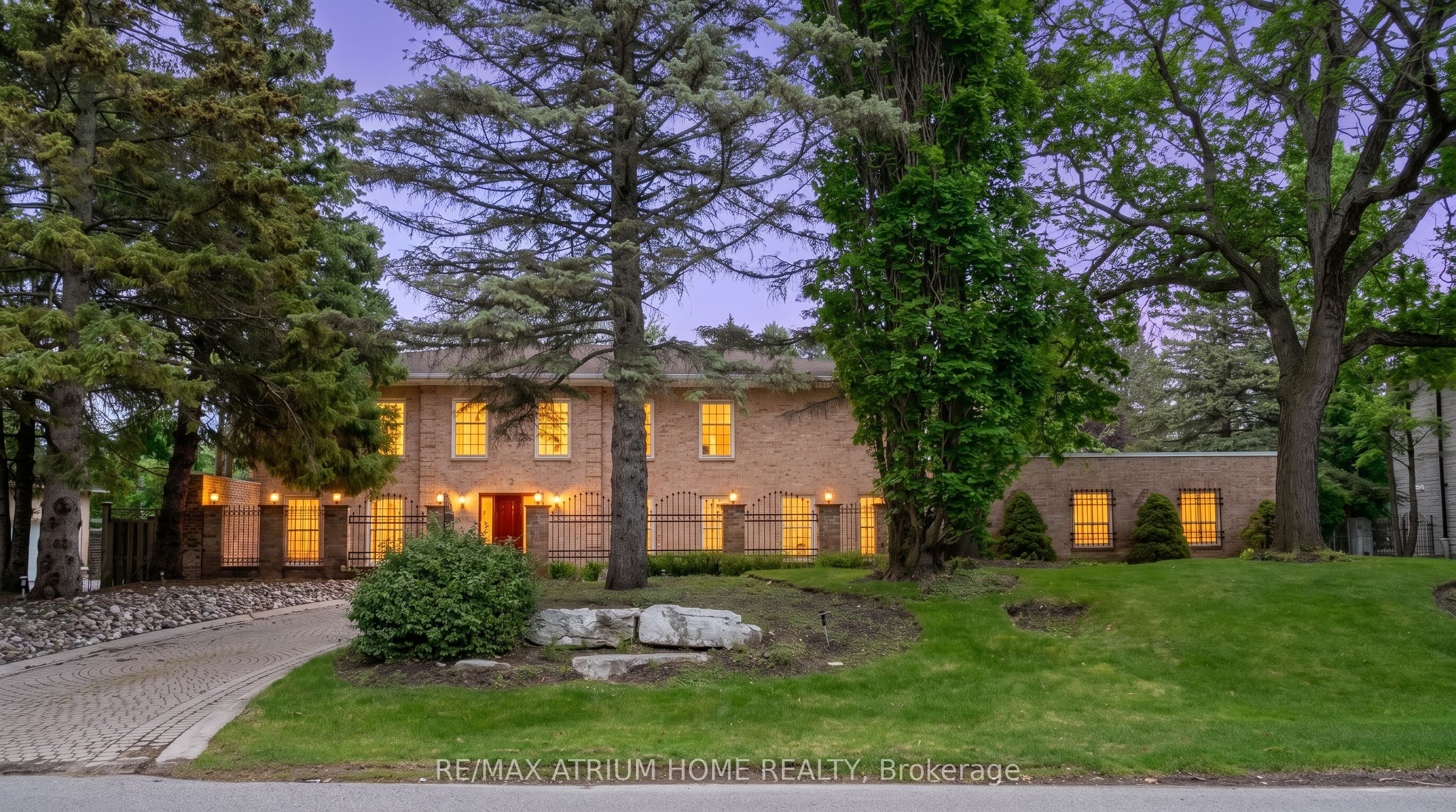 19 Limcombe Drive Property Photo 49