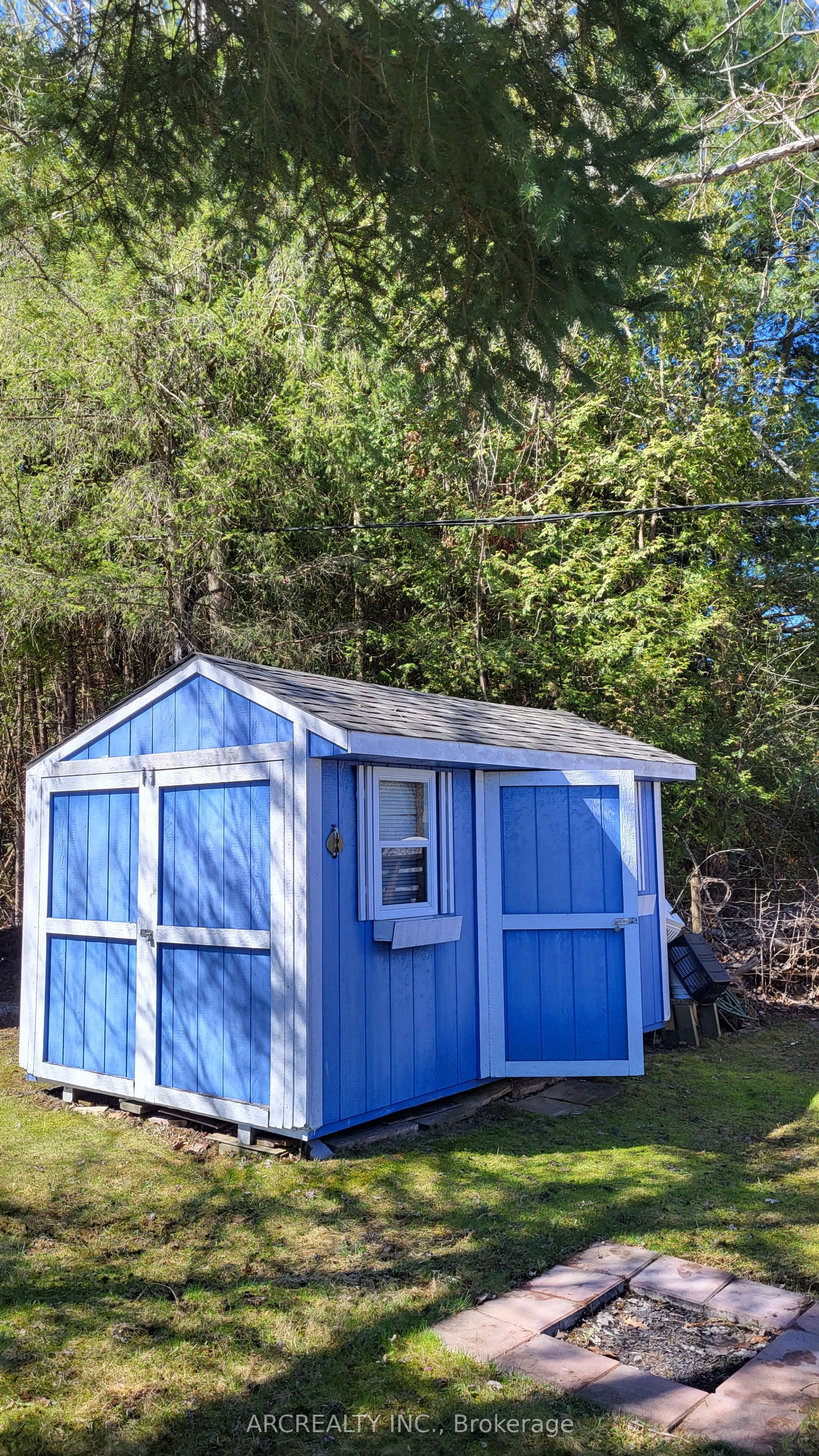 147 Horseshoe Circle Property Photo 6