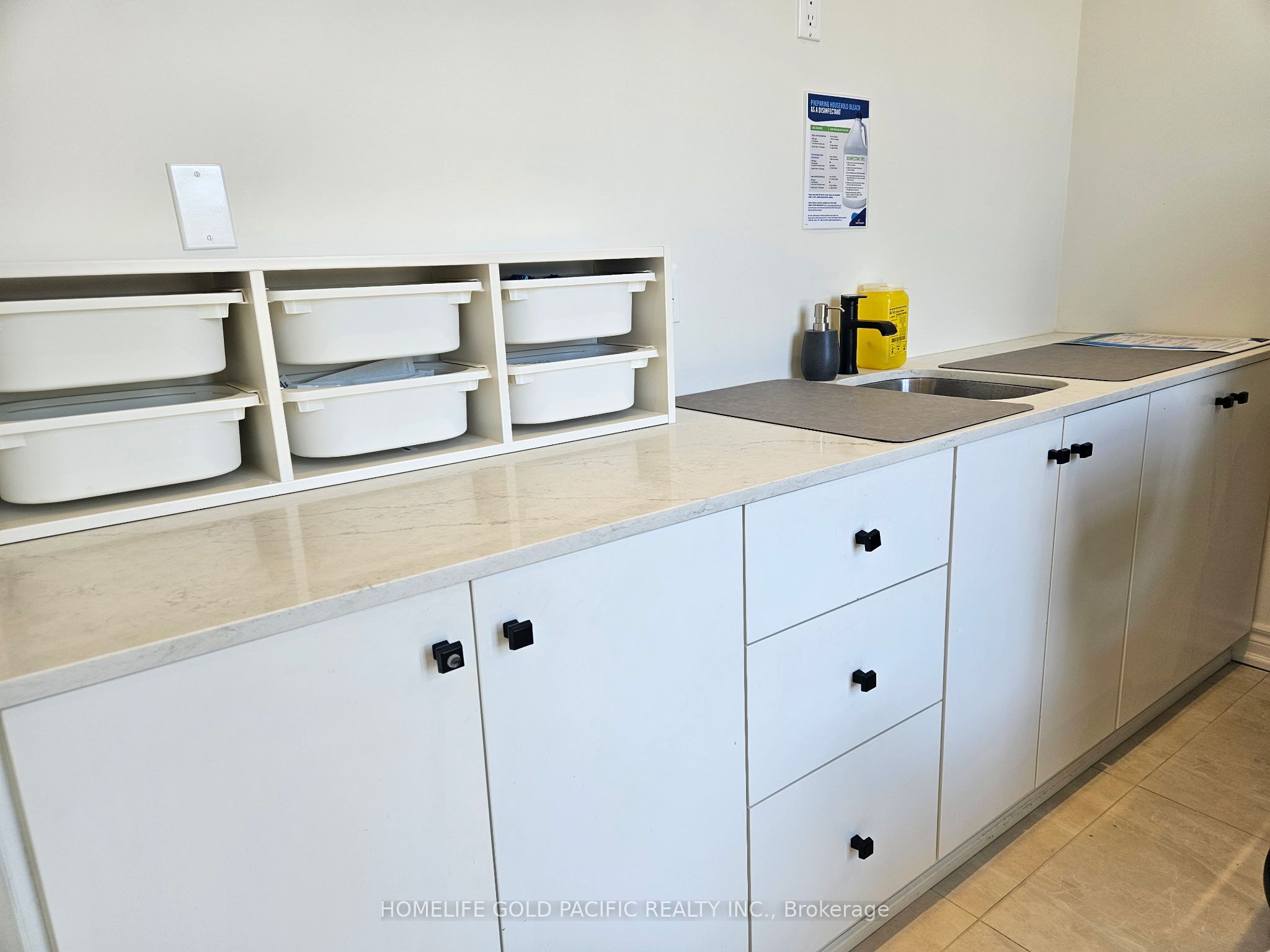 397 Kleinburg Summit Way (nail Station) Property Photo 5