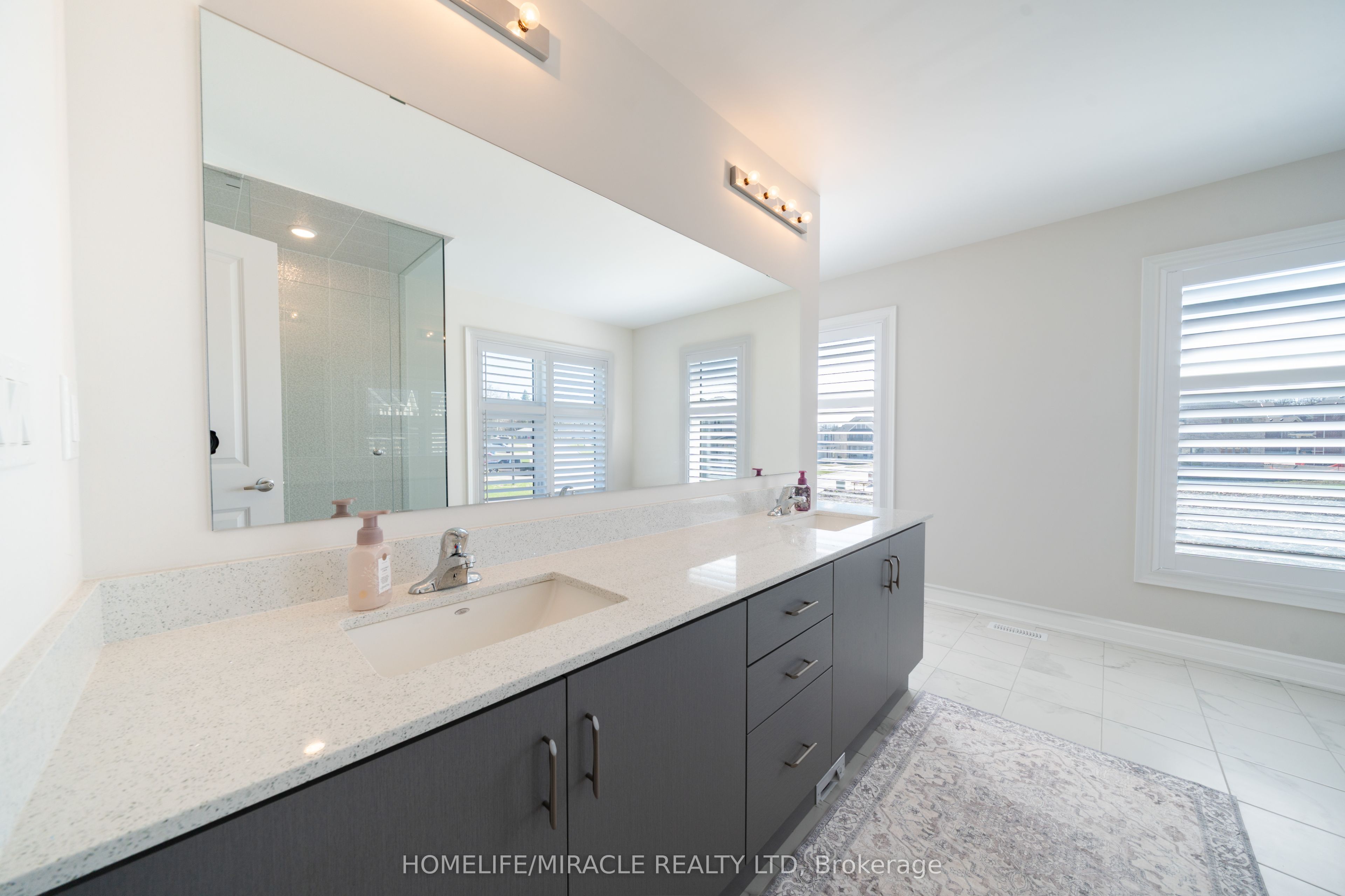 1 Ainslie Hill Crescent Property Photo 26
