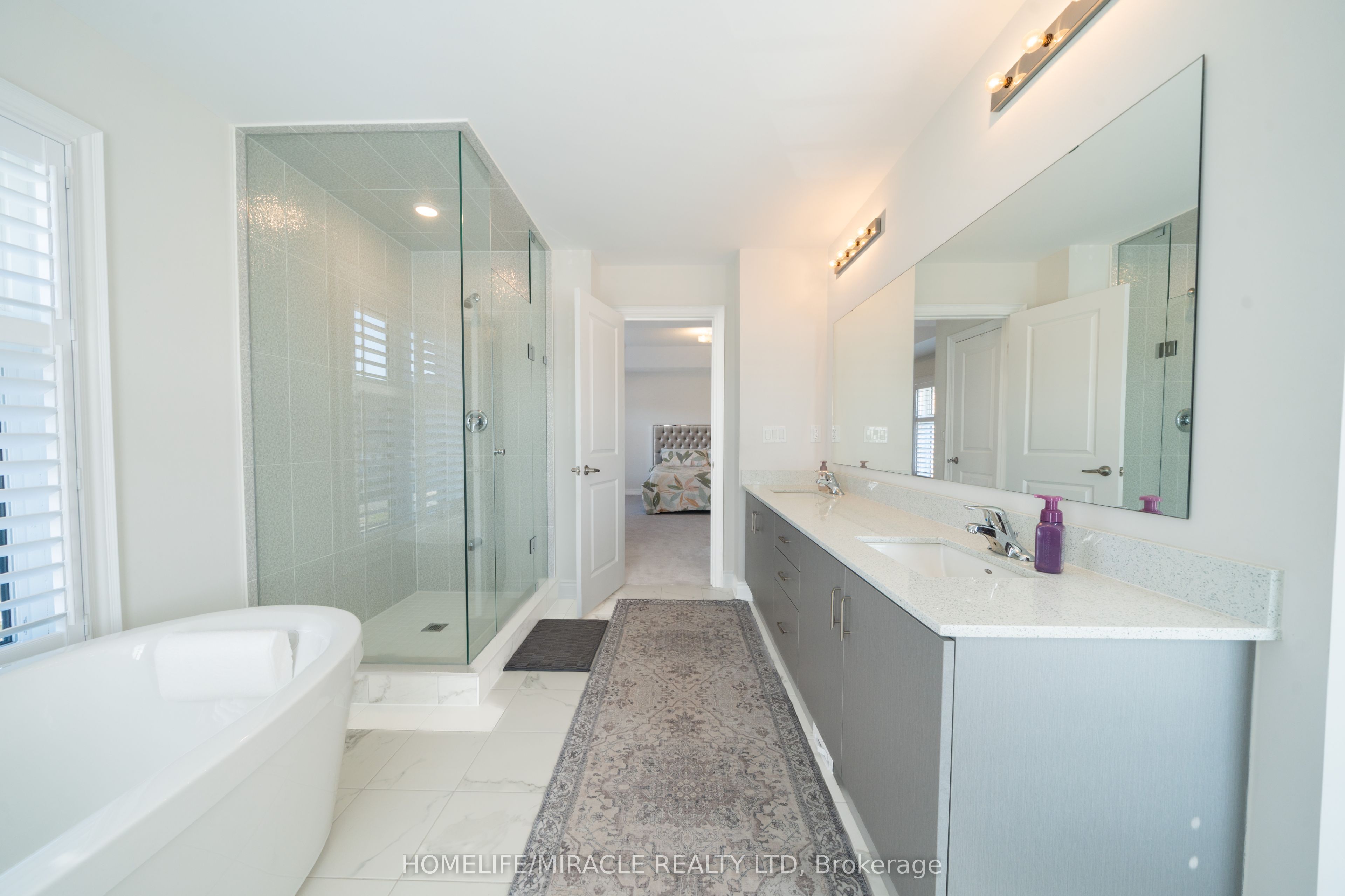 1 Ainslie Hill Crescent Property Photo 27
