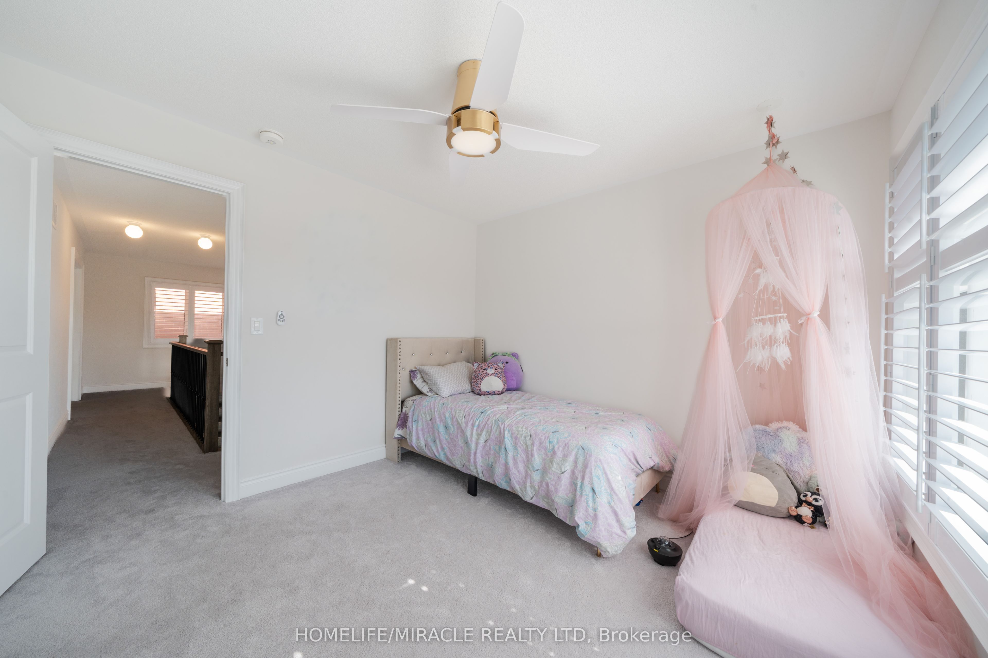 1 Ainslie Hill Crescent Property Photo 40