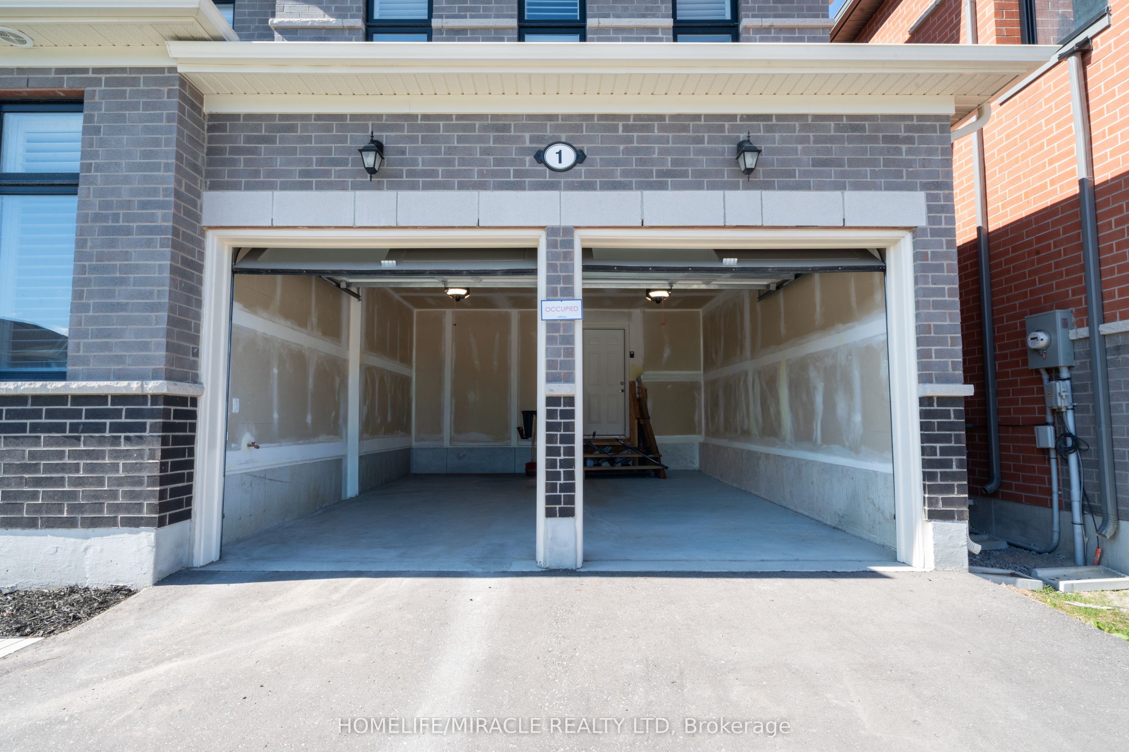 1 Ainslie Hill Crescent Property Photo 45