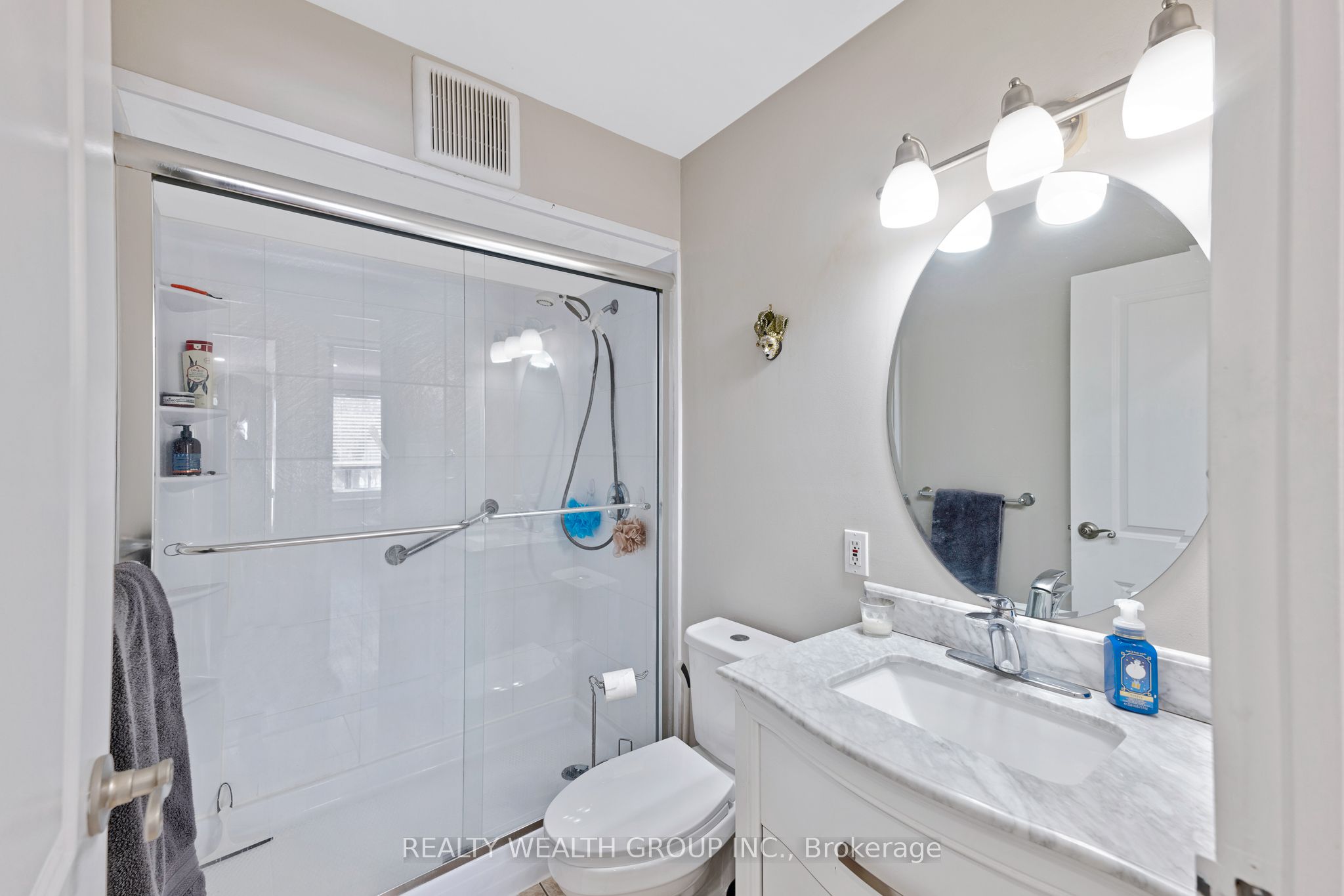 155 Main Street N 221 Property Photo 16
