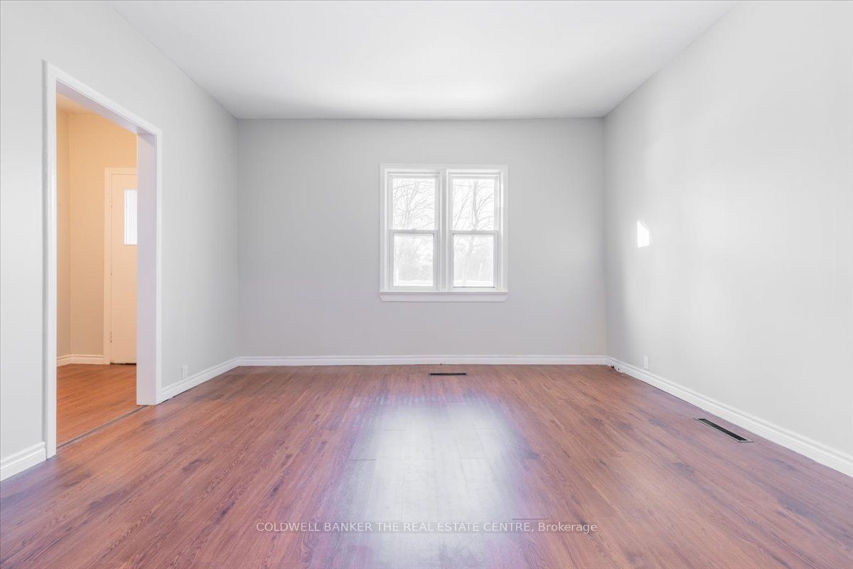 24 Maple Street Property Photo 20