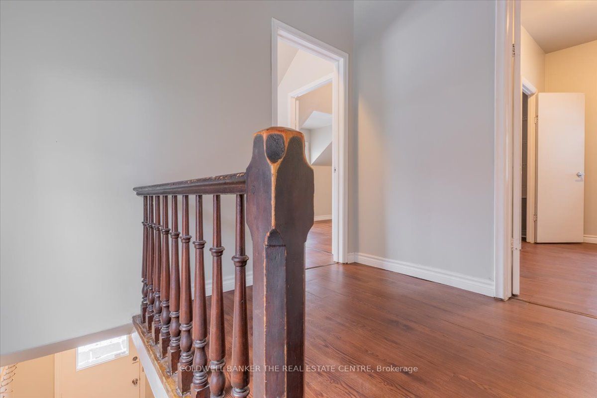 24 Maple Street Property Photo 33