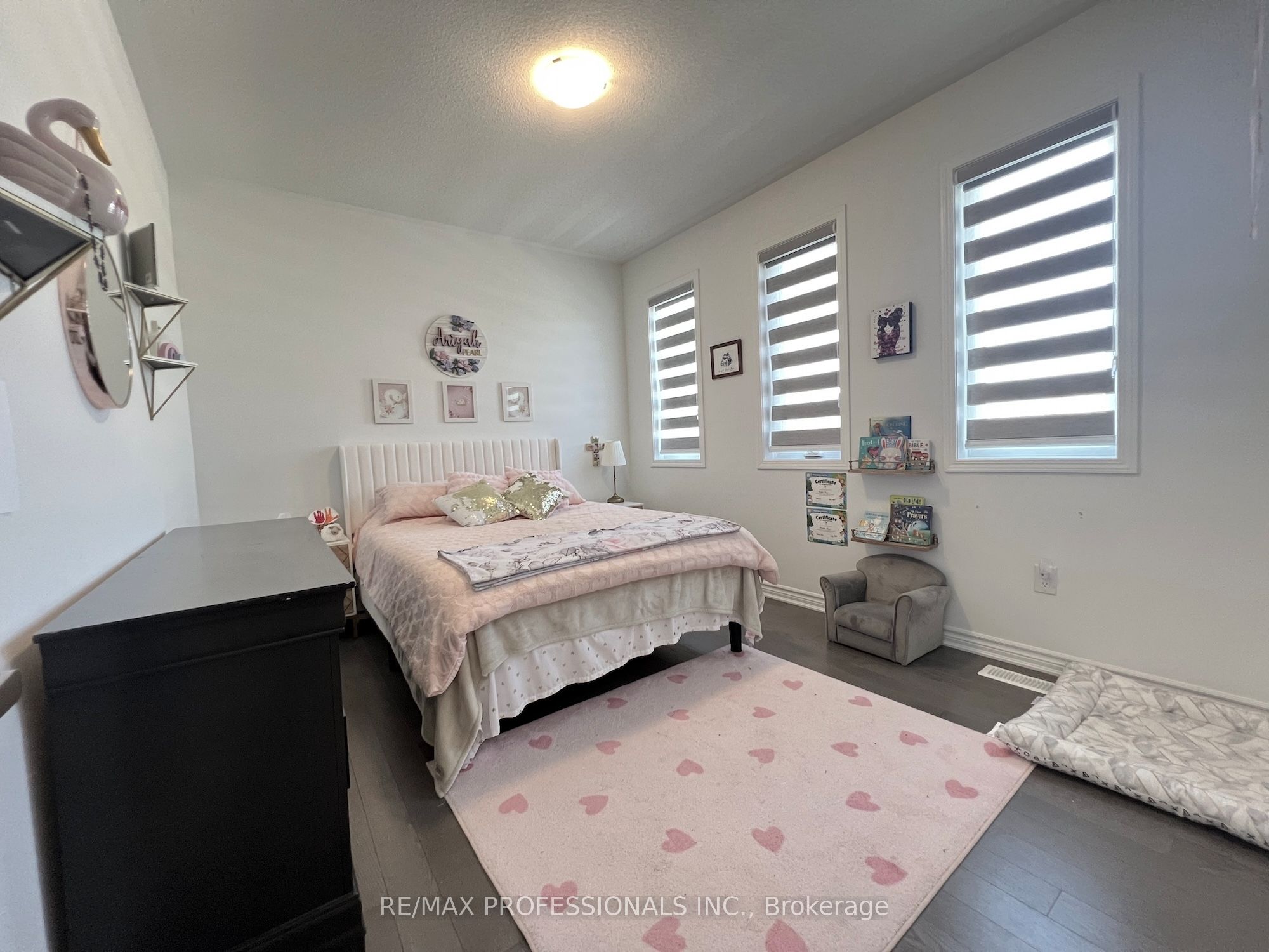 687 Lamb Street Property Photo 29