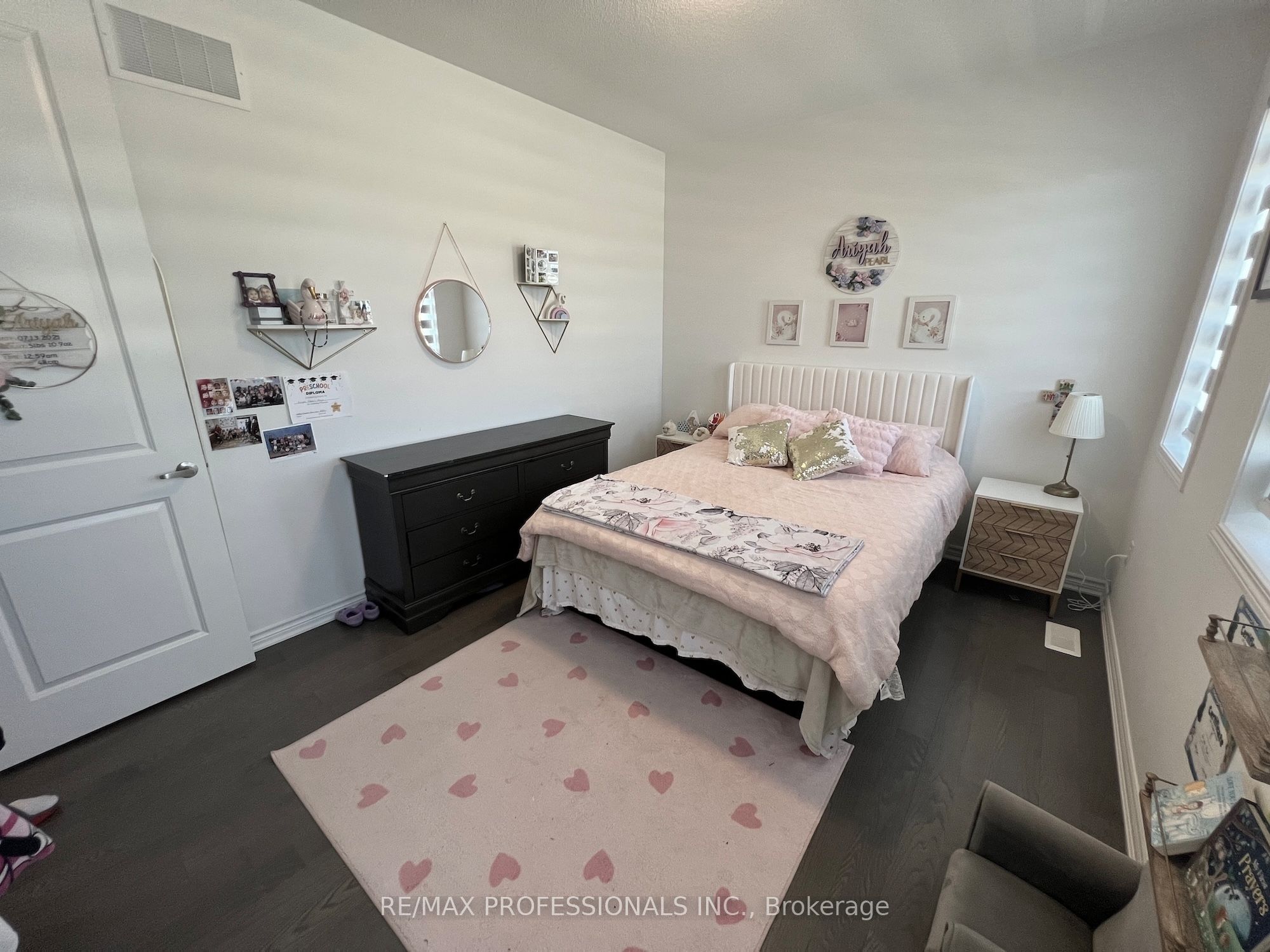 687 Lamb Street Property Photo 30