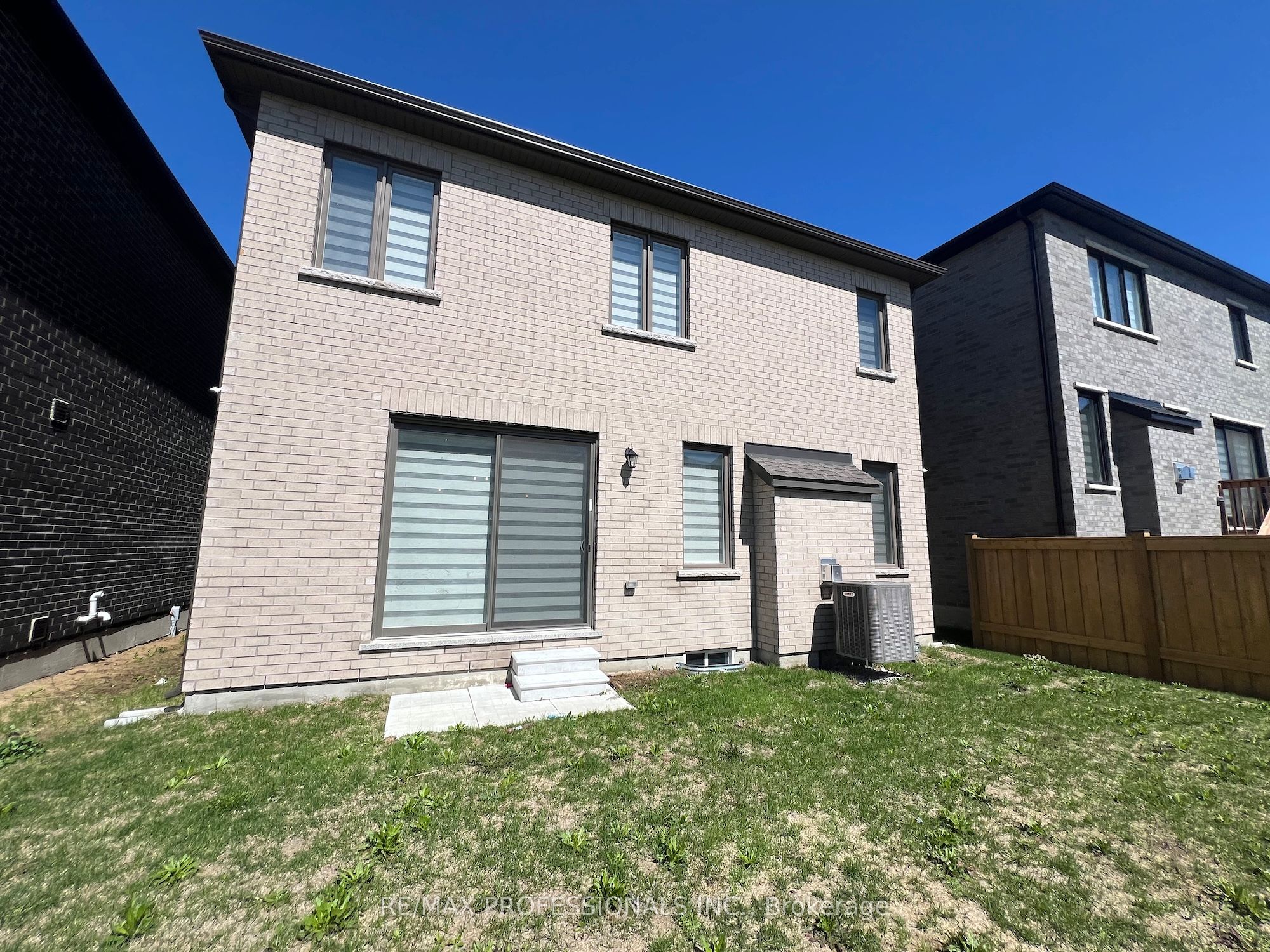 687 Lamb Street Property Photo 47