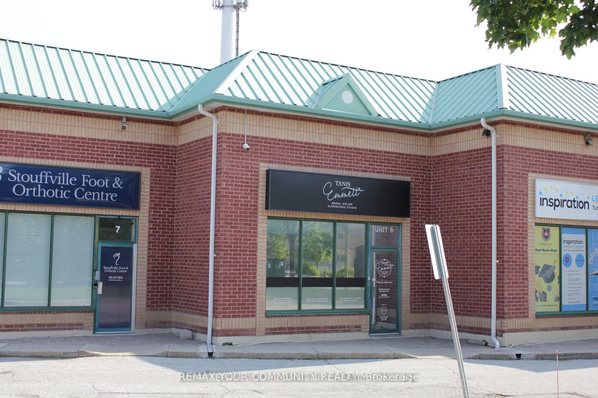 100 Ringwood Drive 6