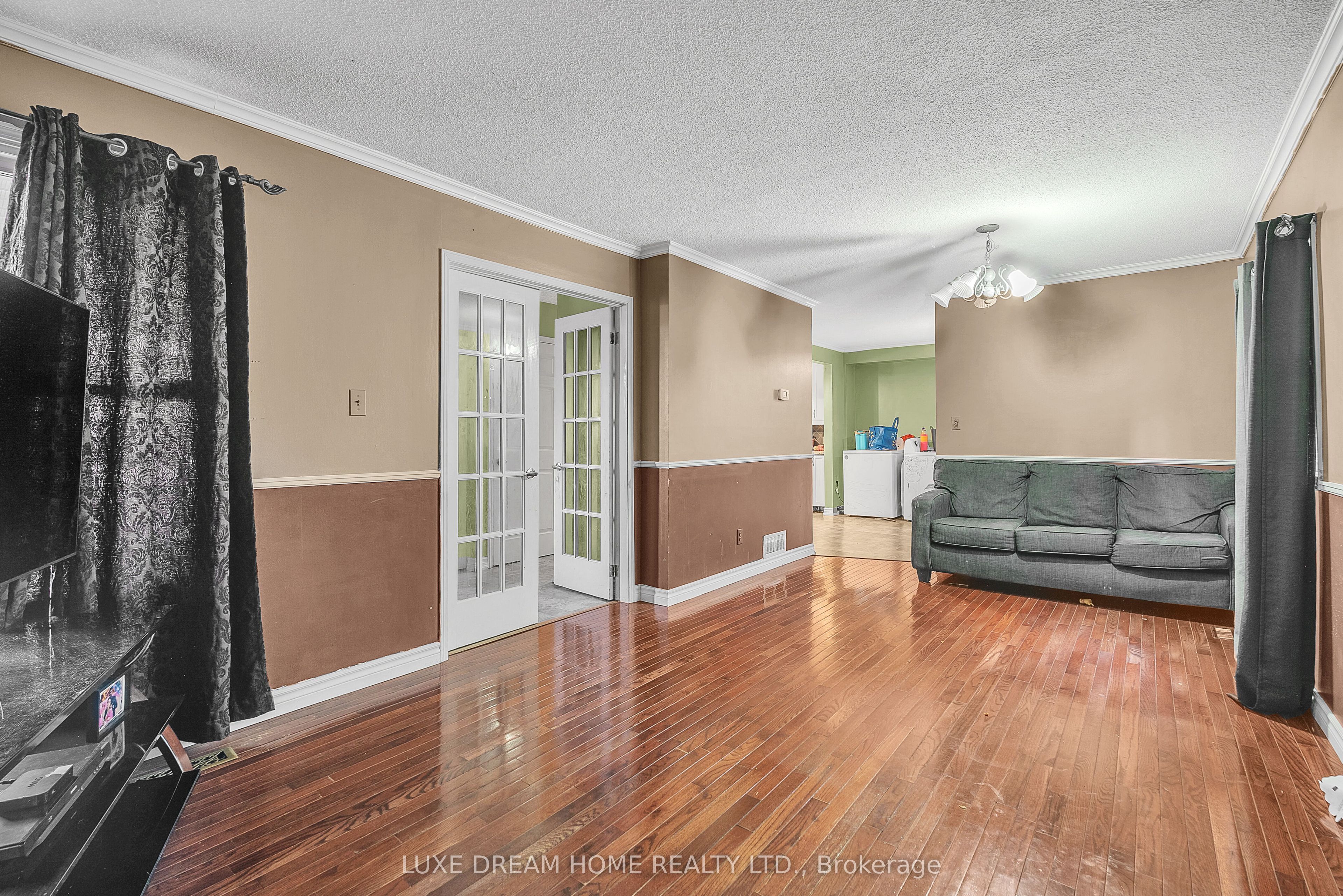 175 Albert Street Property Photo 13