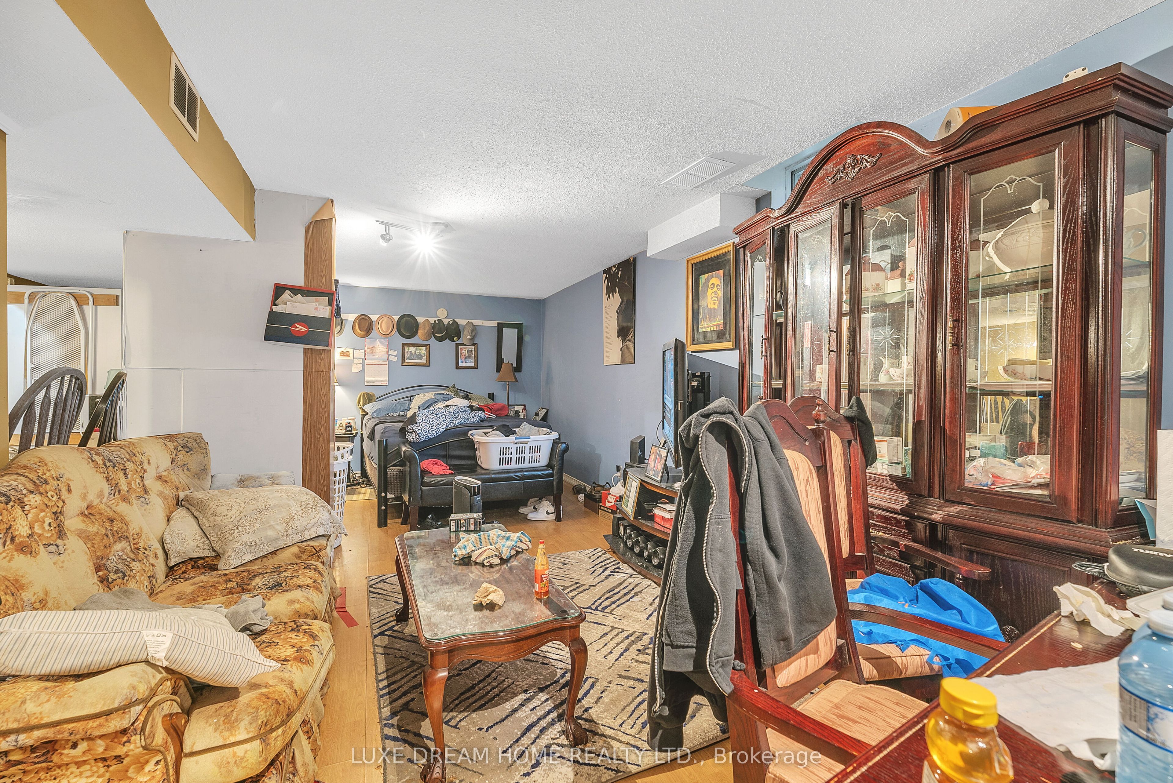 175 Albert Street Property Photo 28