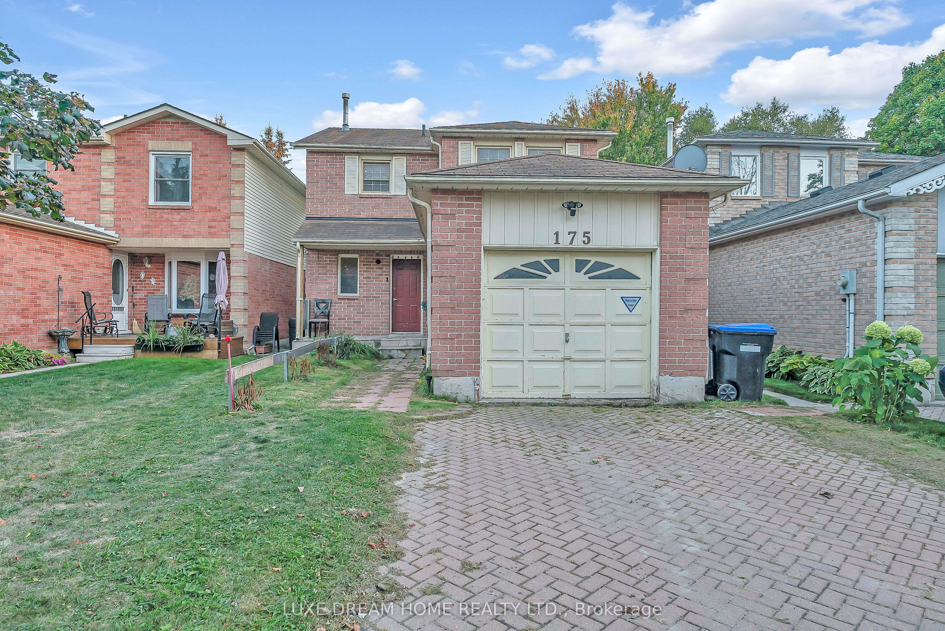 175 Albert Street Property Photo 33