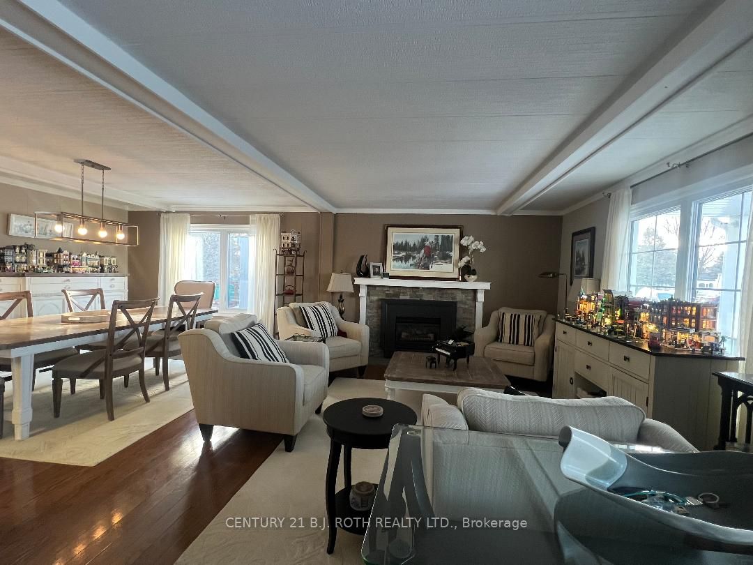 29 Corner Brook Trail Property Photo 5