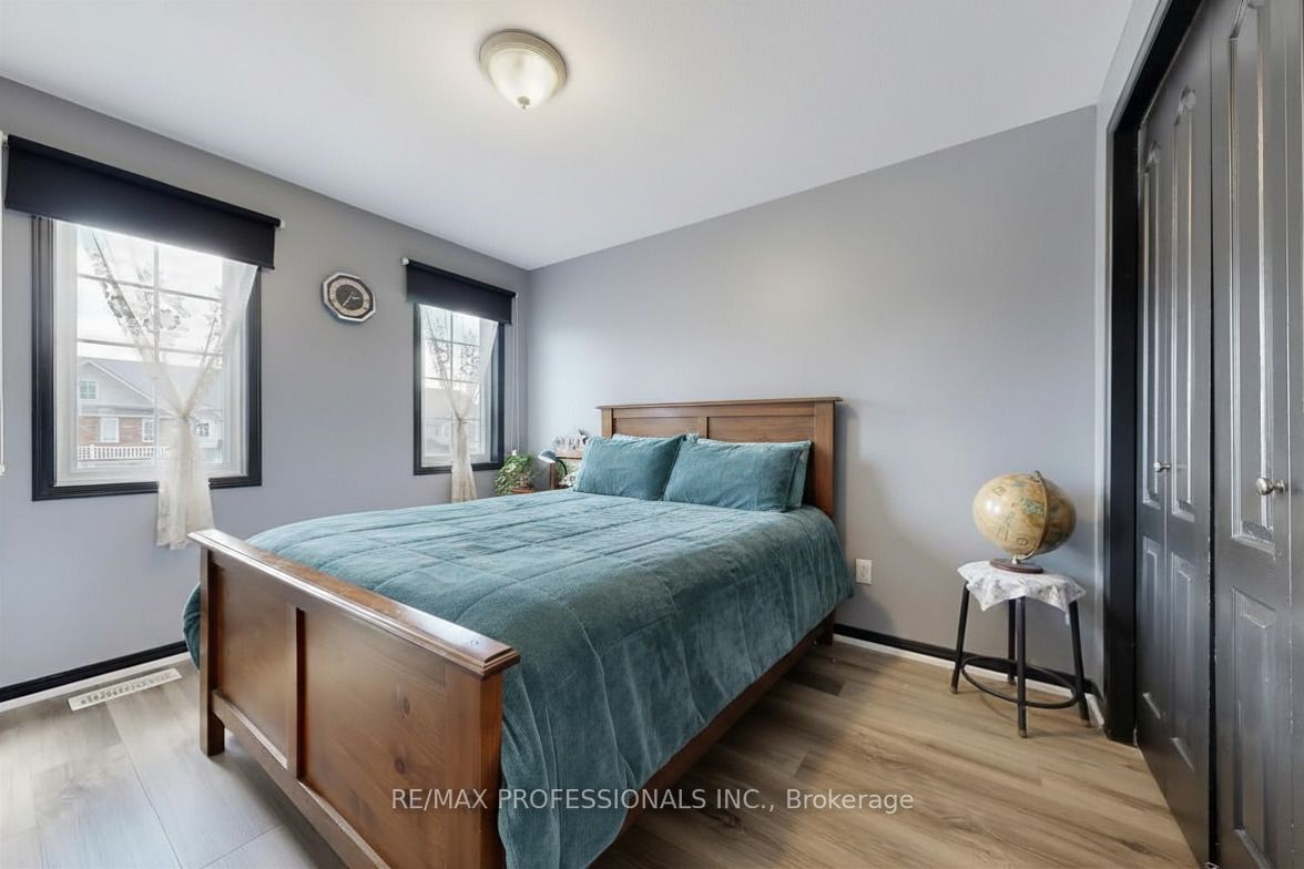 44 Shephard Avenue Property Photo 8