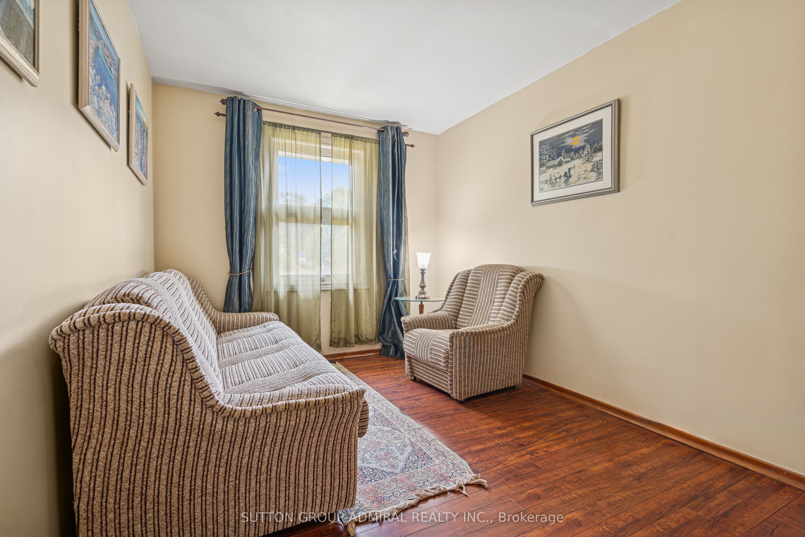 499 York Street Property Photo 25