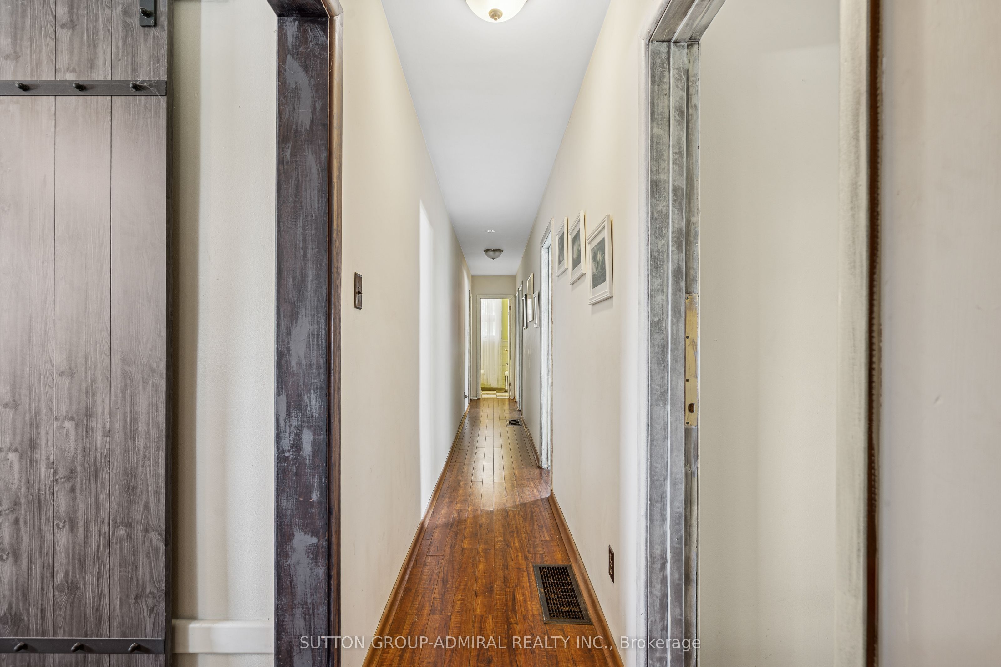 499 York Street Property Photo 21