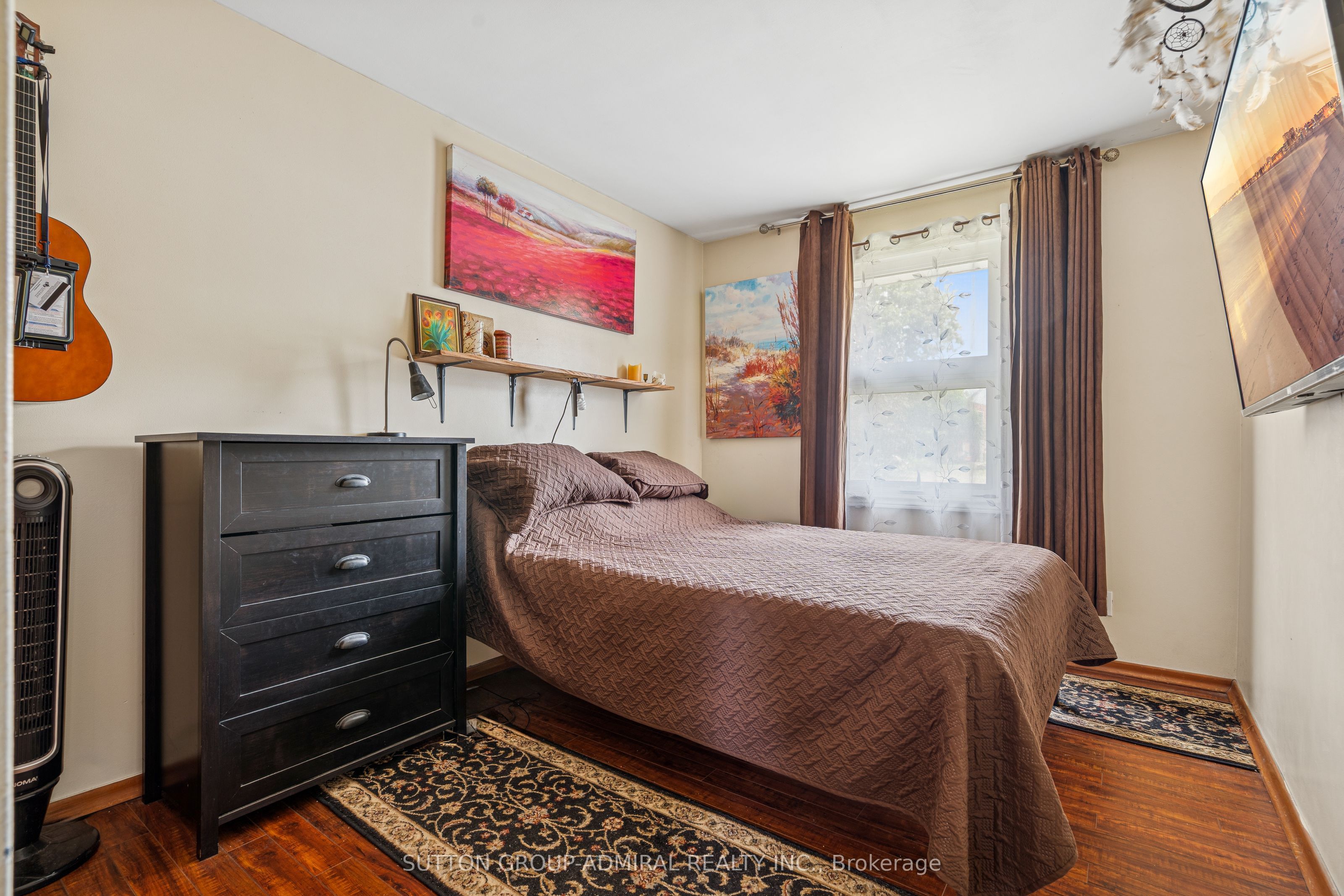 499 York Street Property Photo 22