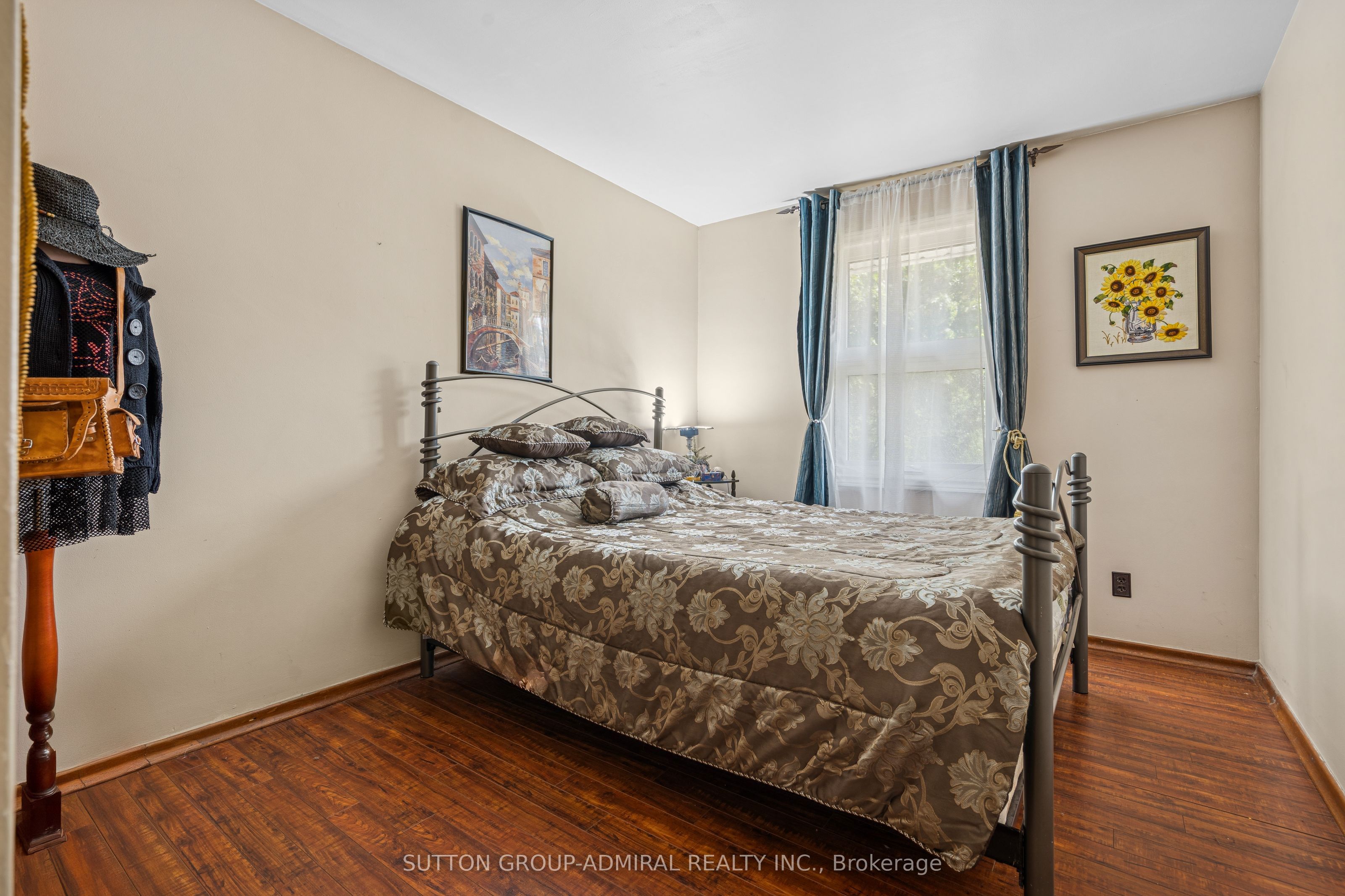 499 York Street Property Photo 26