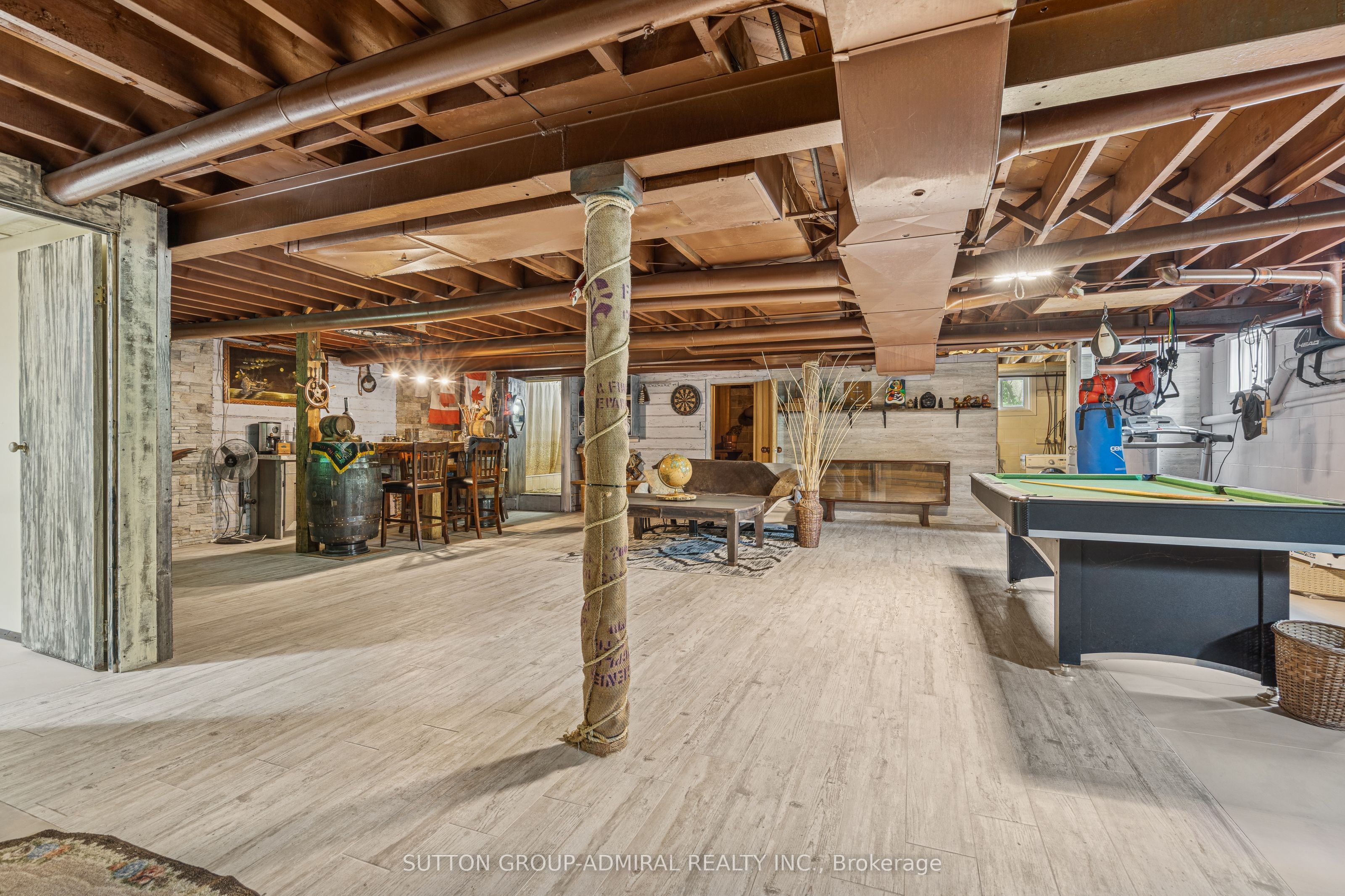 499 York Street Property Photo 29