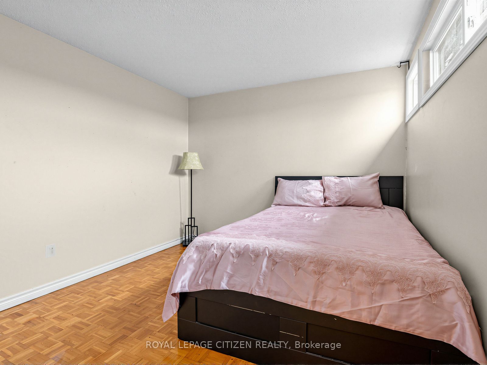 148 Milestone Crescent Property Photo 22