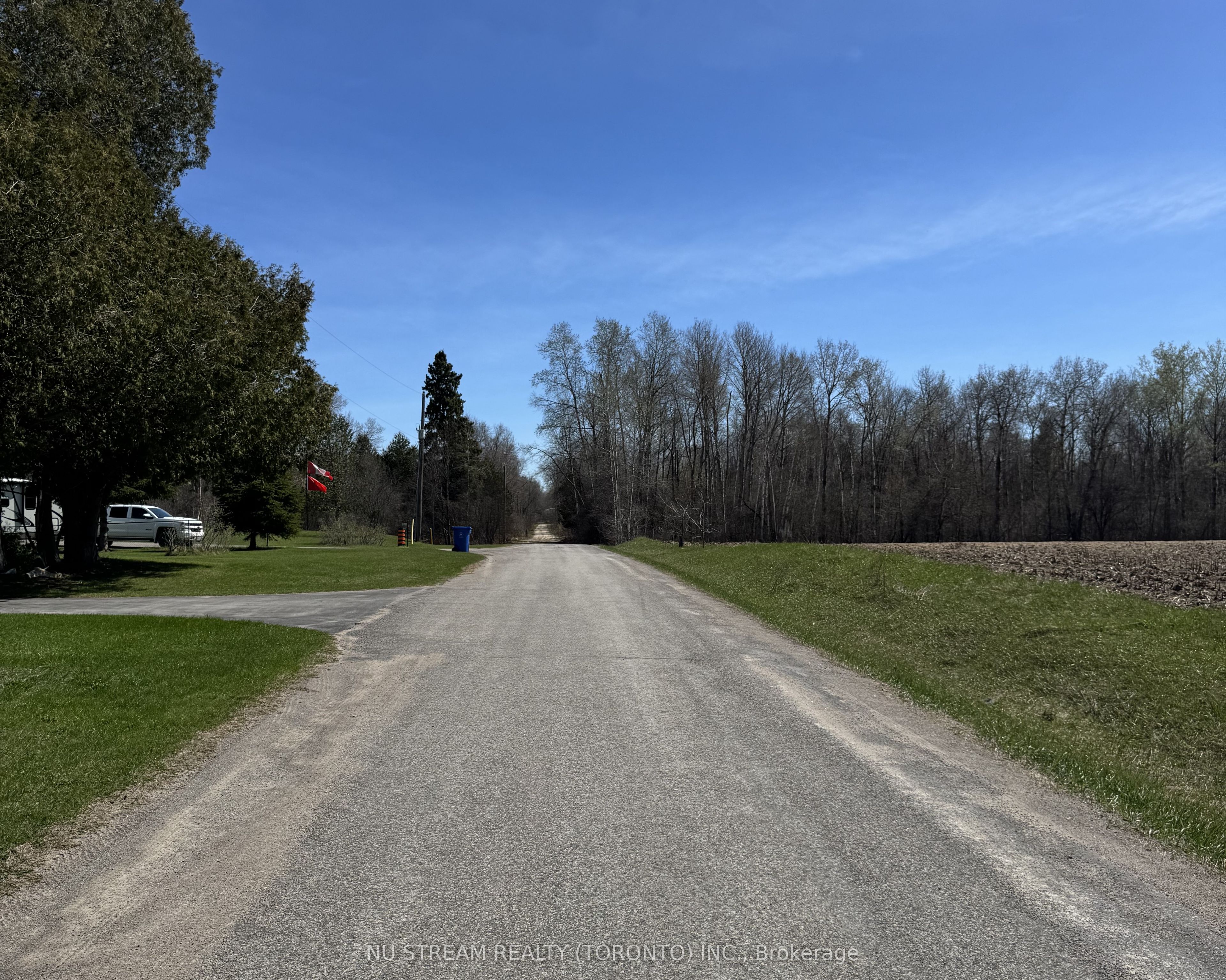 N/a 8th Concession Property Photo 1