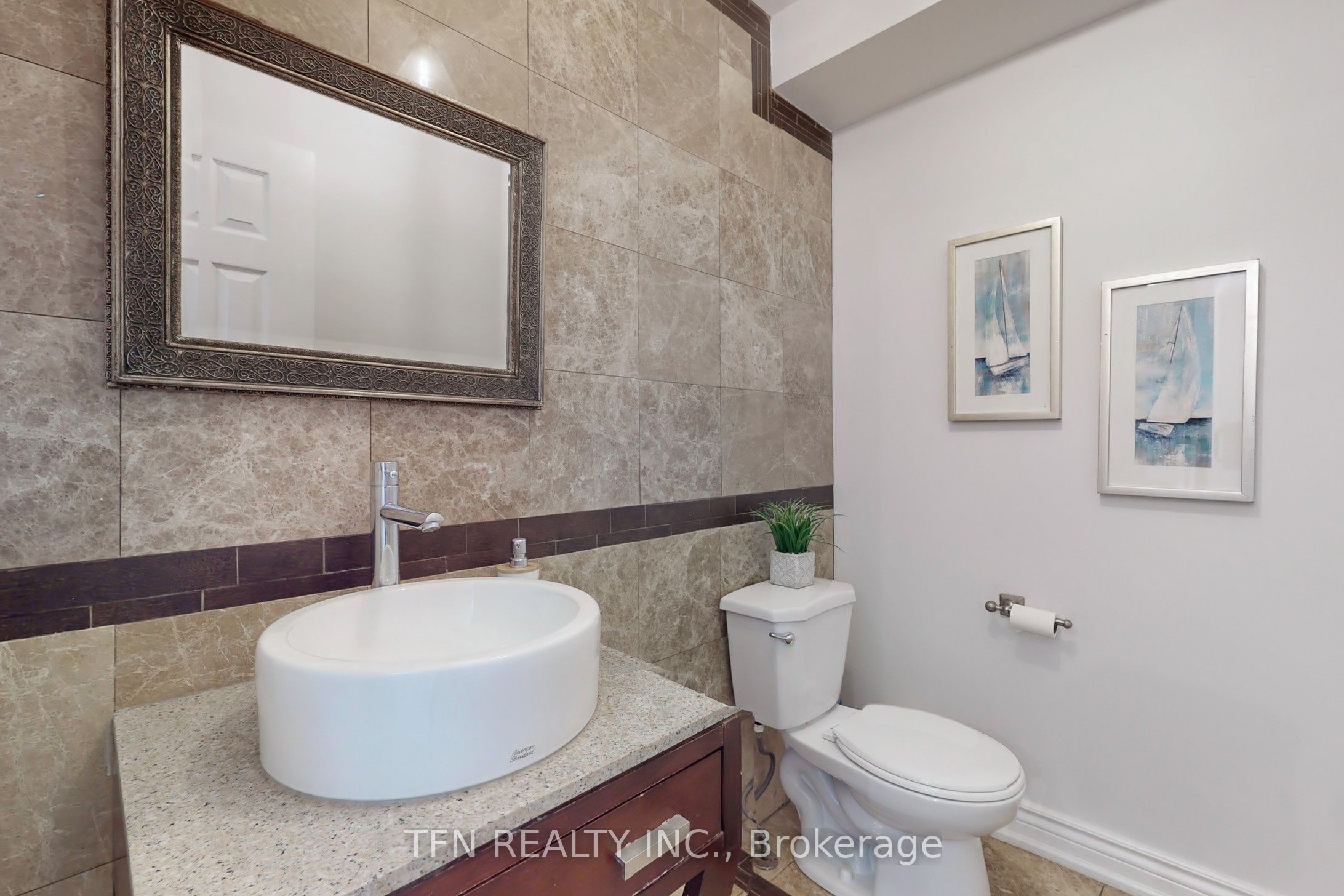 24 Lucerne Drive Property Photo 11