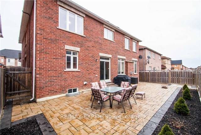 12 Terme Avenue Property Photo 17