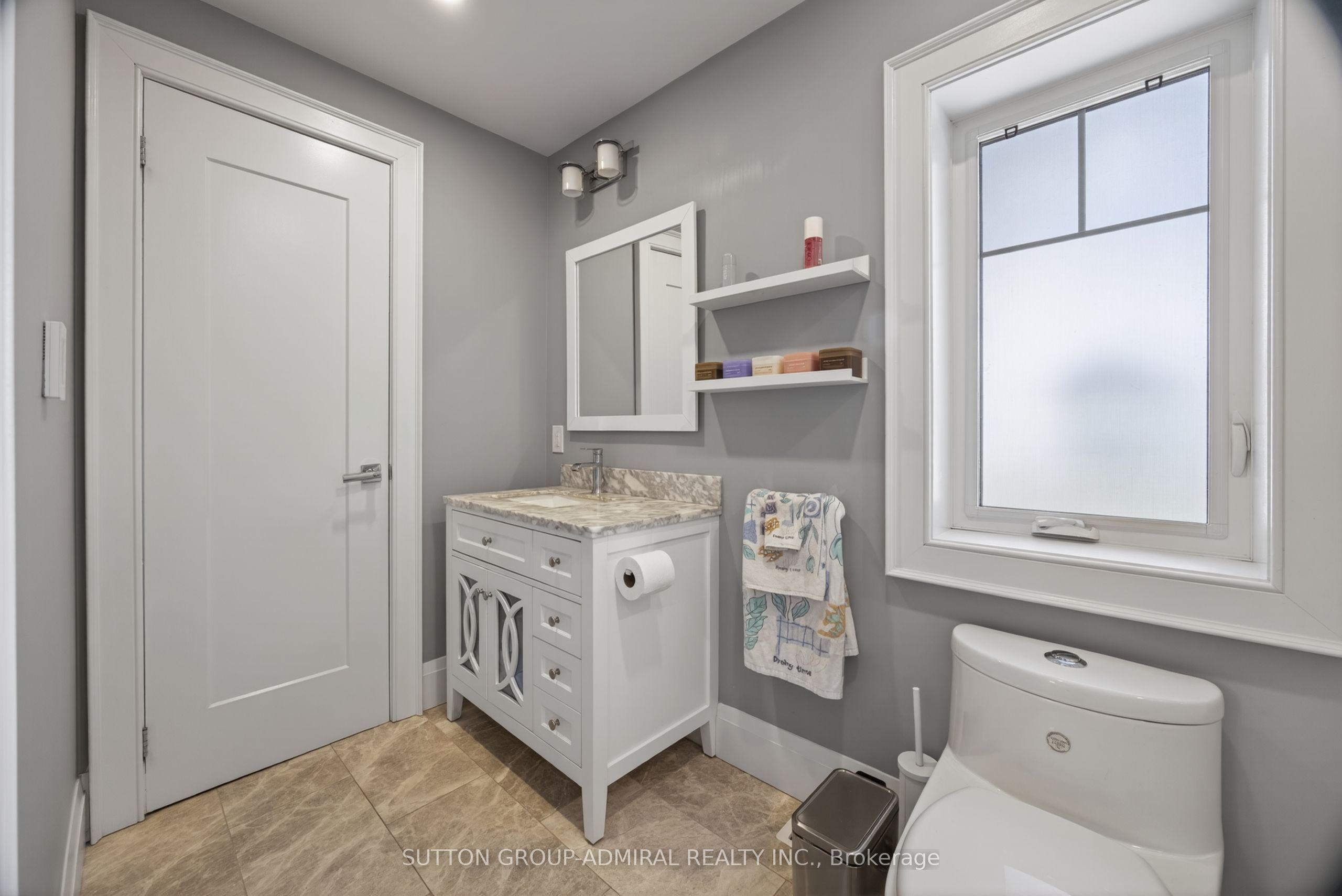 517 Aintree Drive Property Photo 30