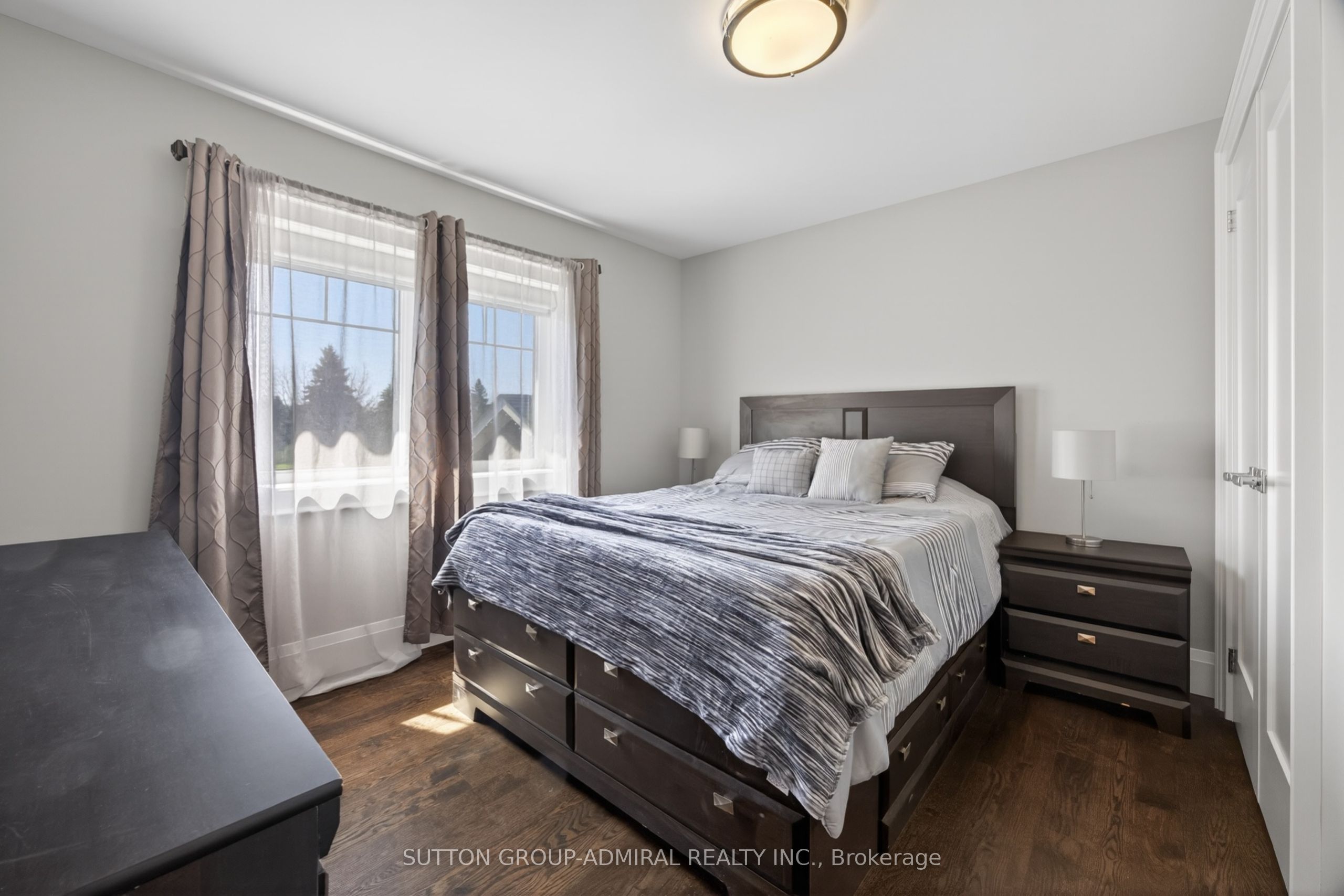 517 Aintree Drive Property Photo 31