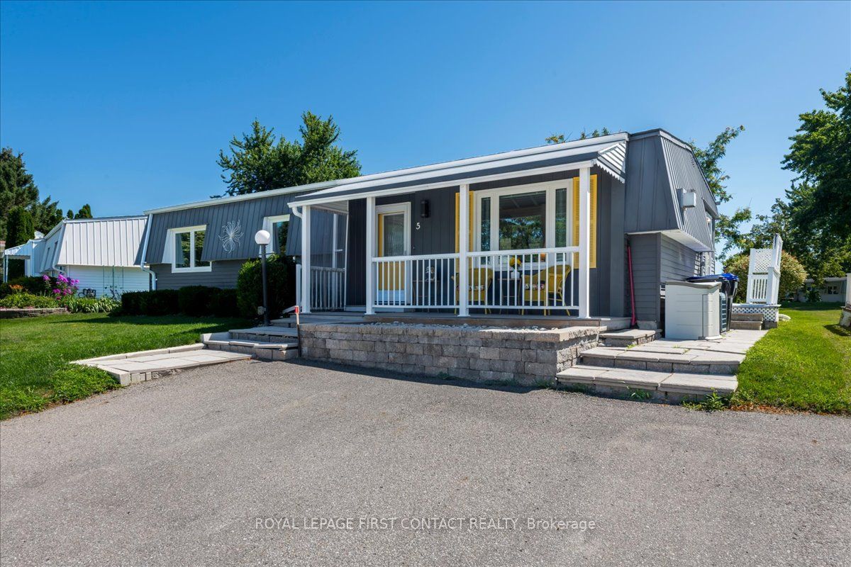 5 Terra Nova Arm Property Photo 1