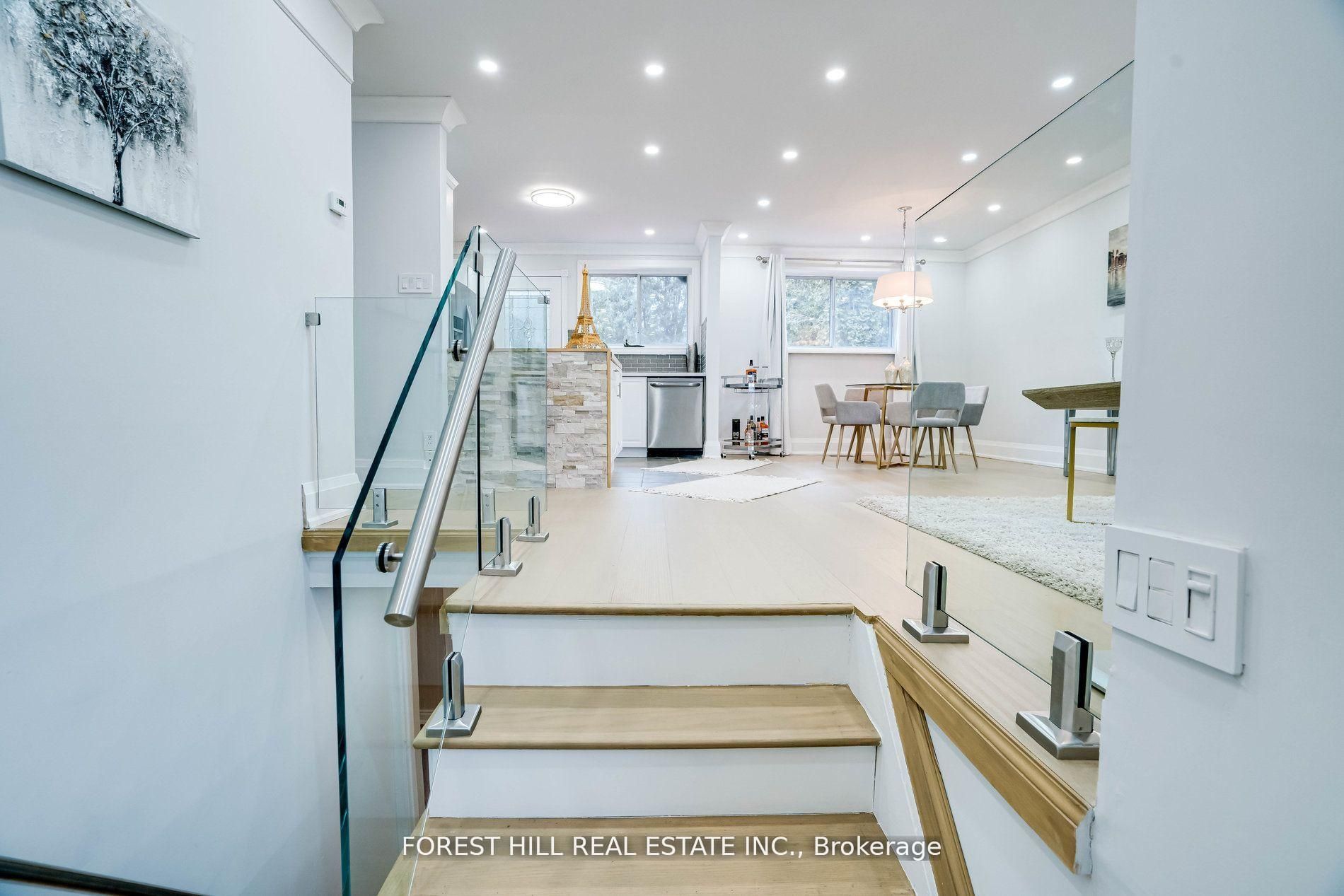 1 Willis Drive Property Photo 4