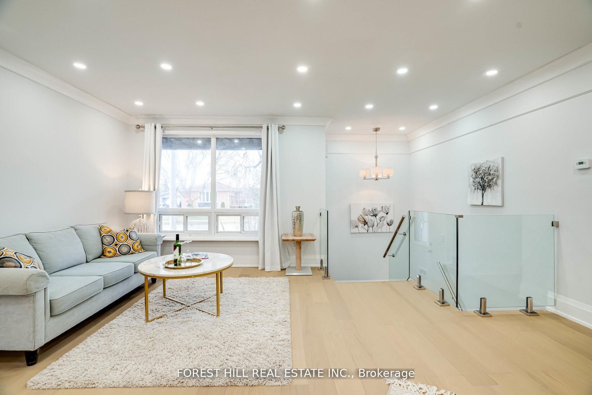 1 Willis Drive Property Photo 6