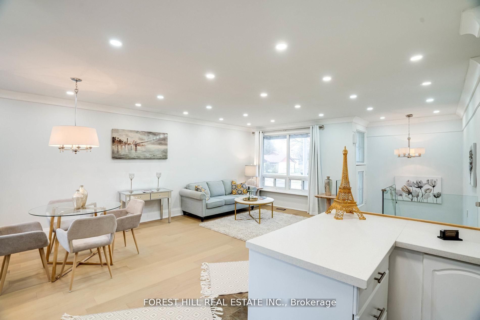 1 Willis Drive Property Photo 11