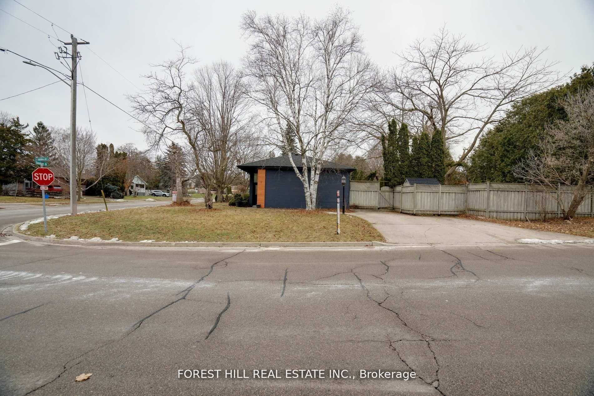 1 Willis Drive Property Photo 25