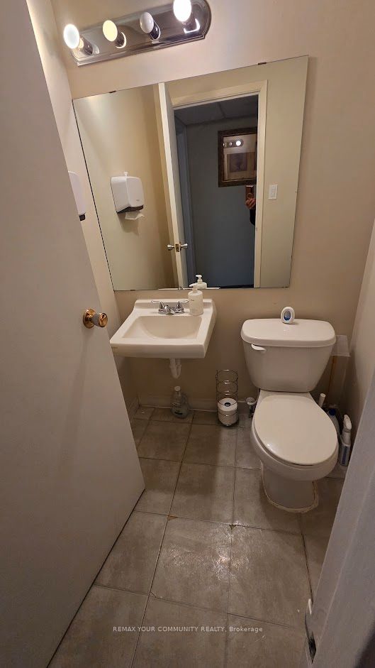 6060 Highway 7 E Ll-c Property Photo 9