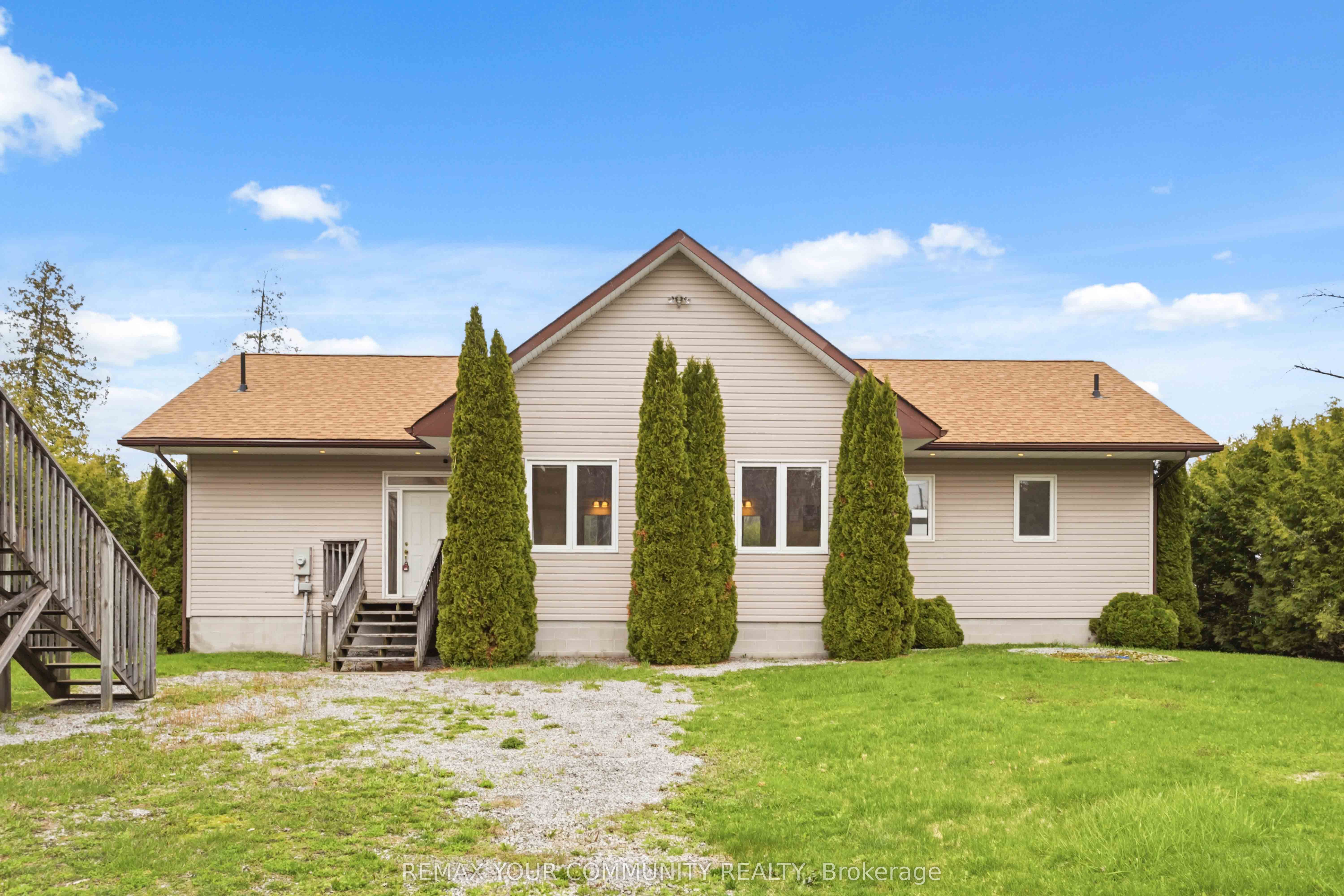 1082 Loon Road Property Photo 3
