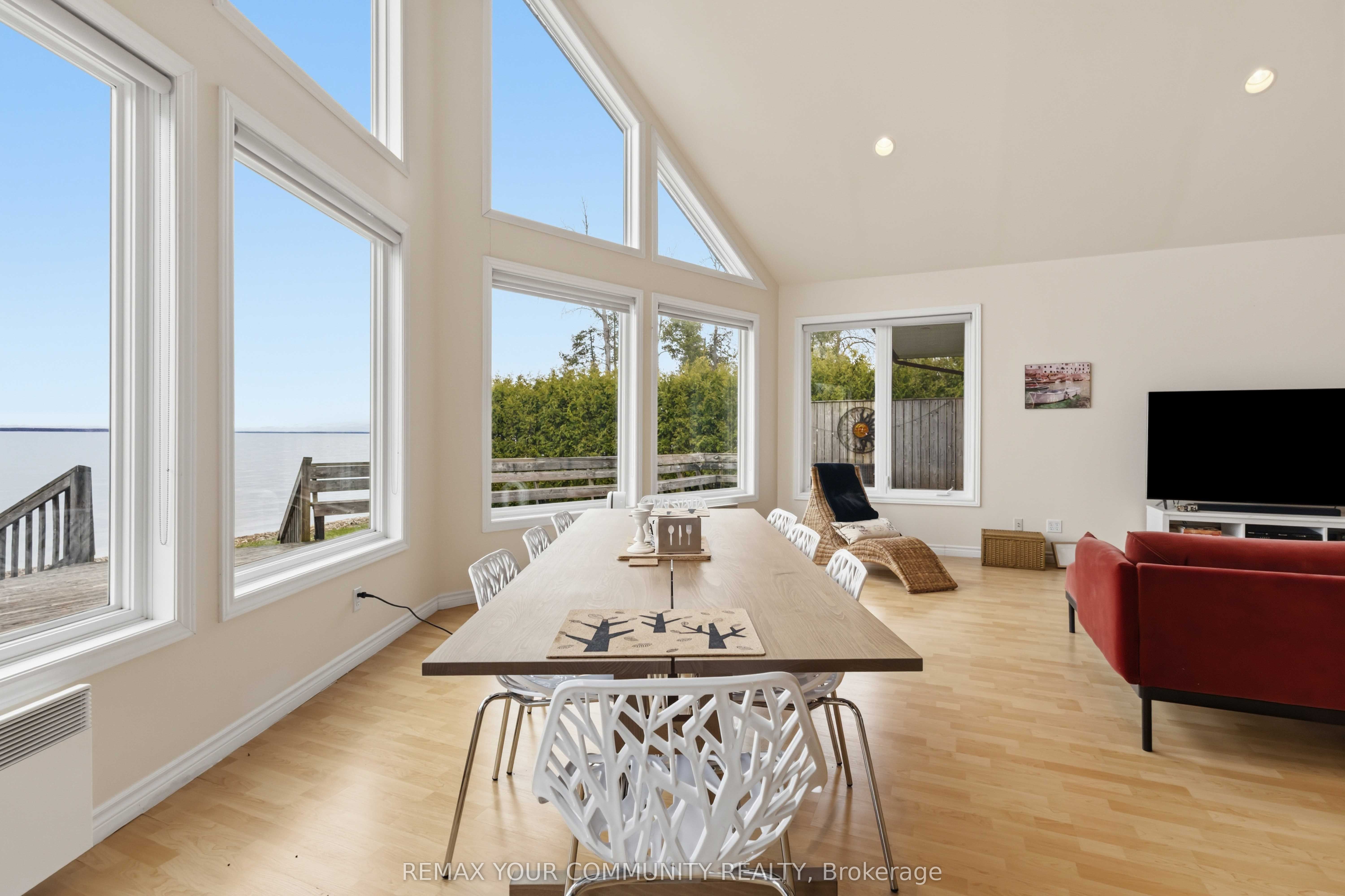1082 Loon Road Property Photo 8