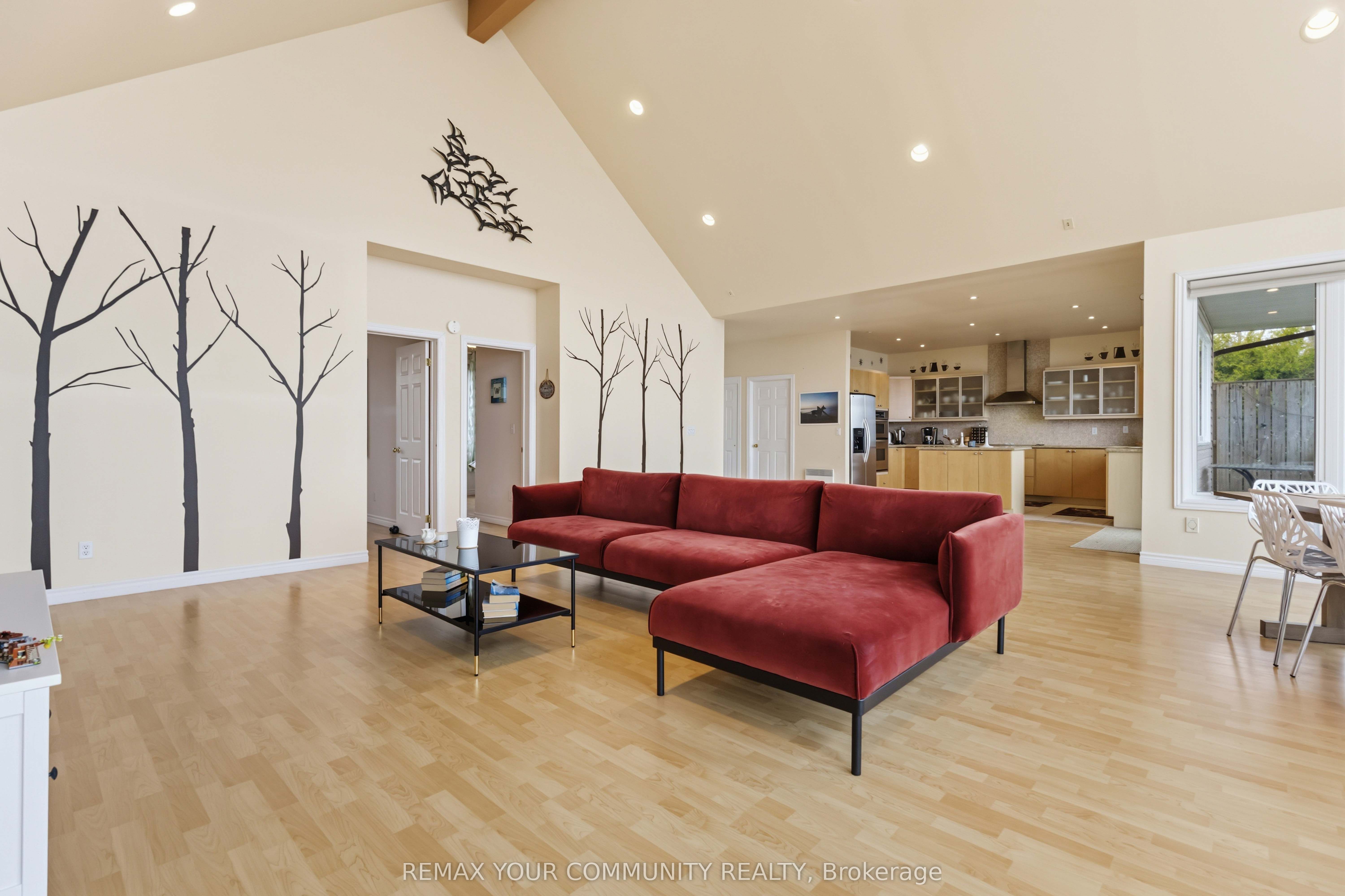 1082 Loon Road Property Photo 13