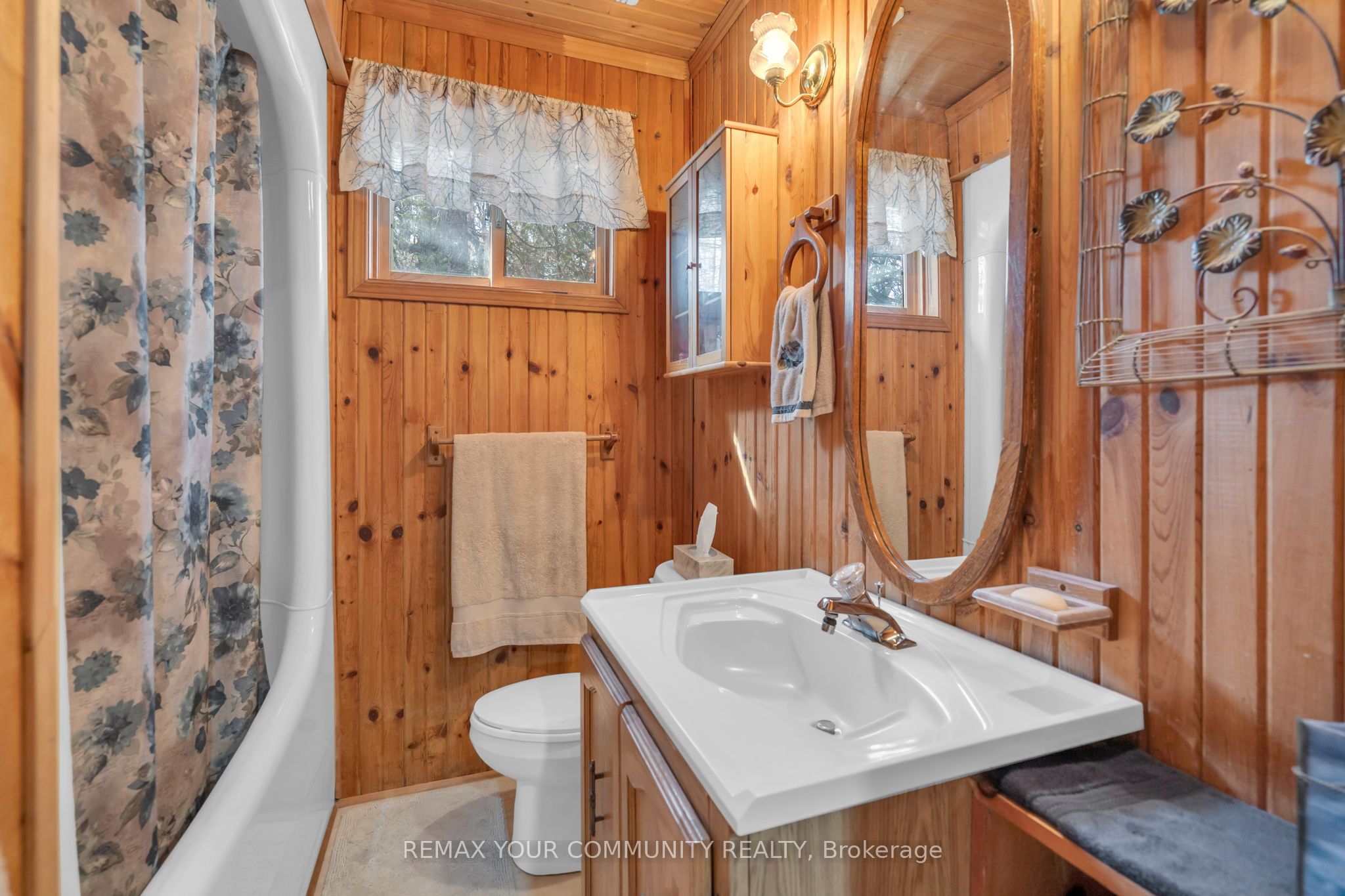344 Loon Road E Property Photo 21