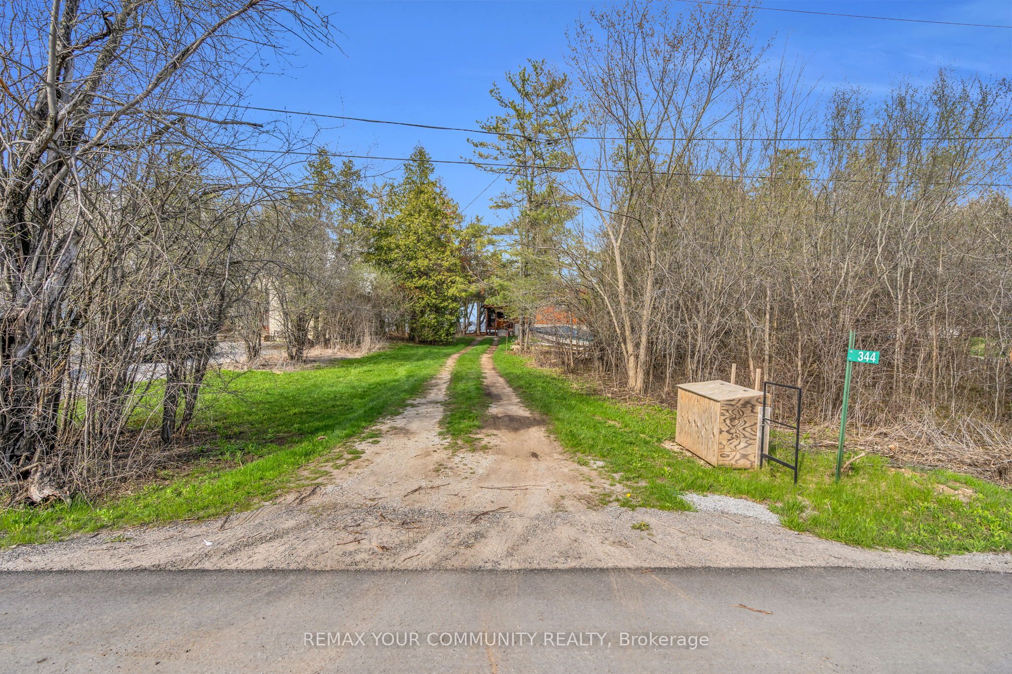 344 Loon Road E Property Photo 30