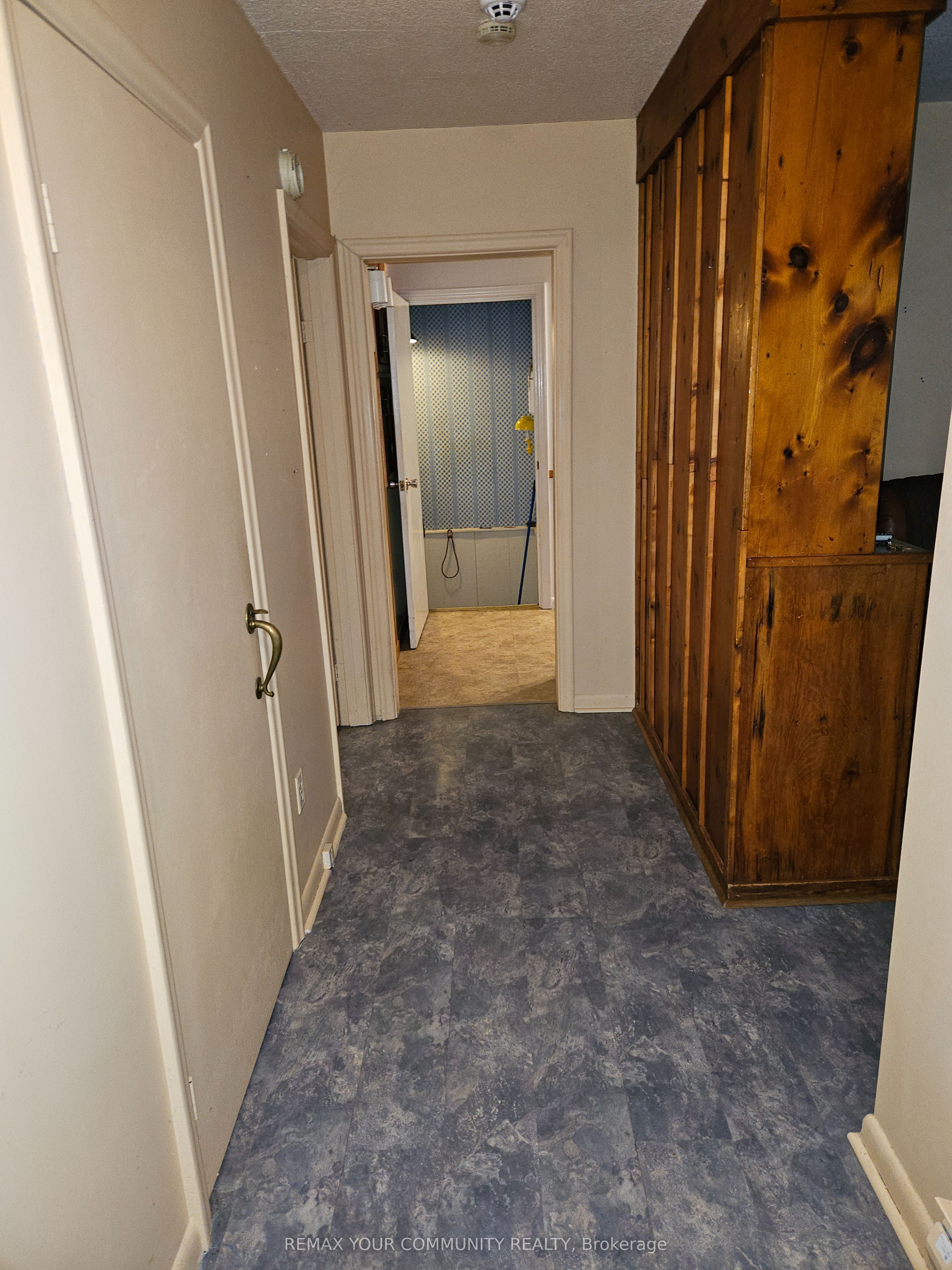 11419 Bathurst Street Property Photo 13