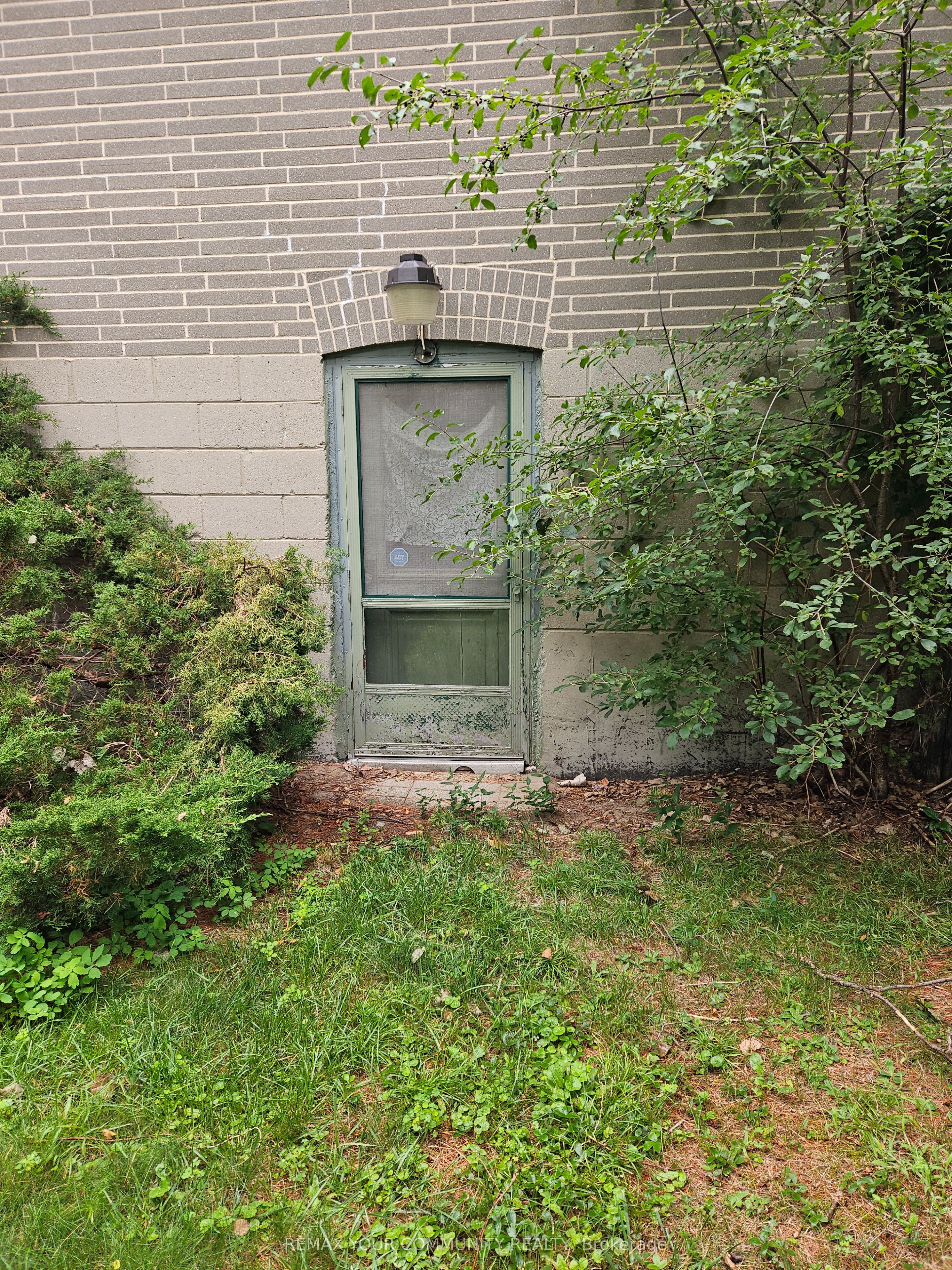 11419 Bathurst Street Property Photo 17