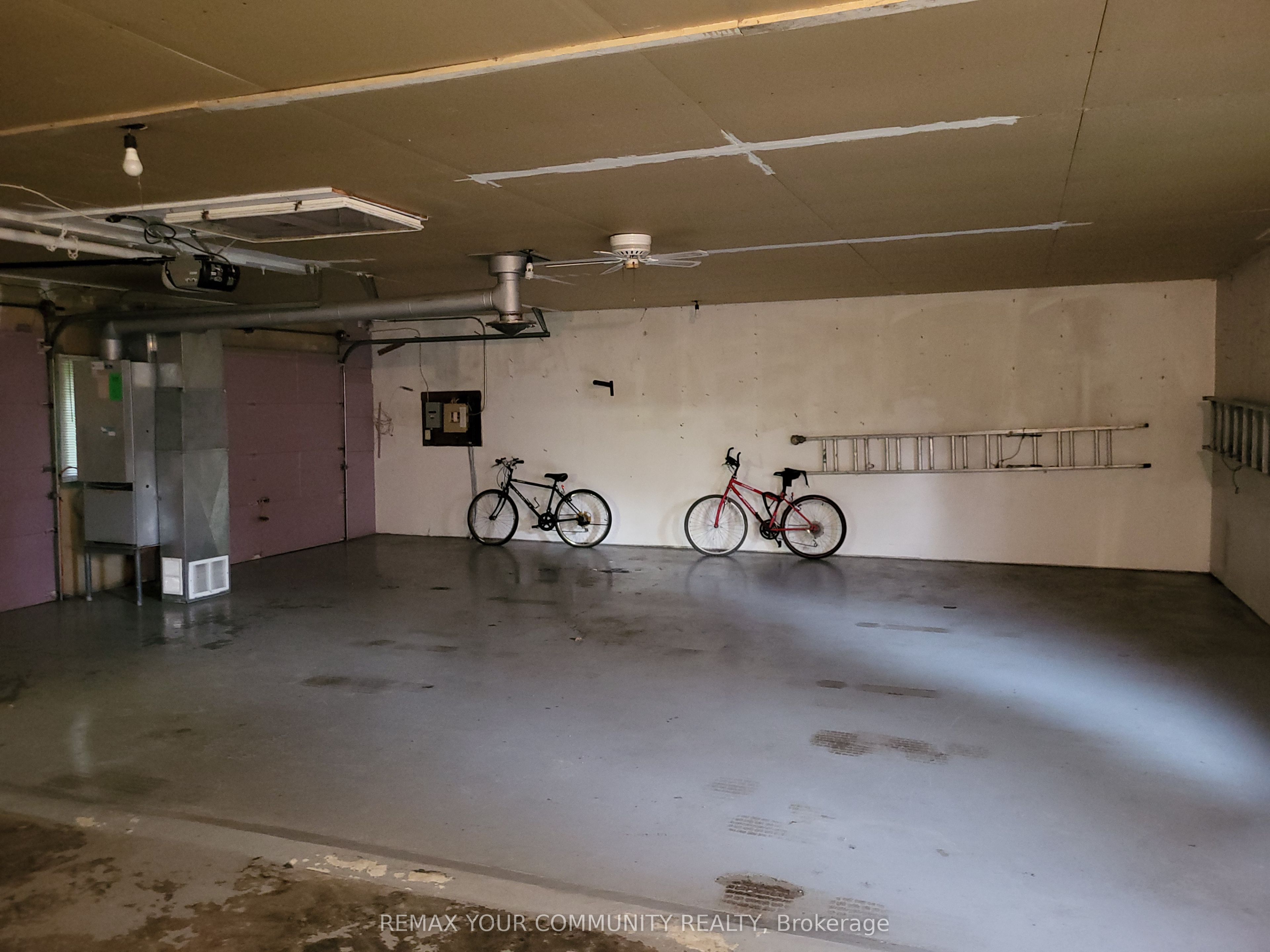 11419 Bathurst Street Property Photo 31
