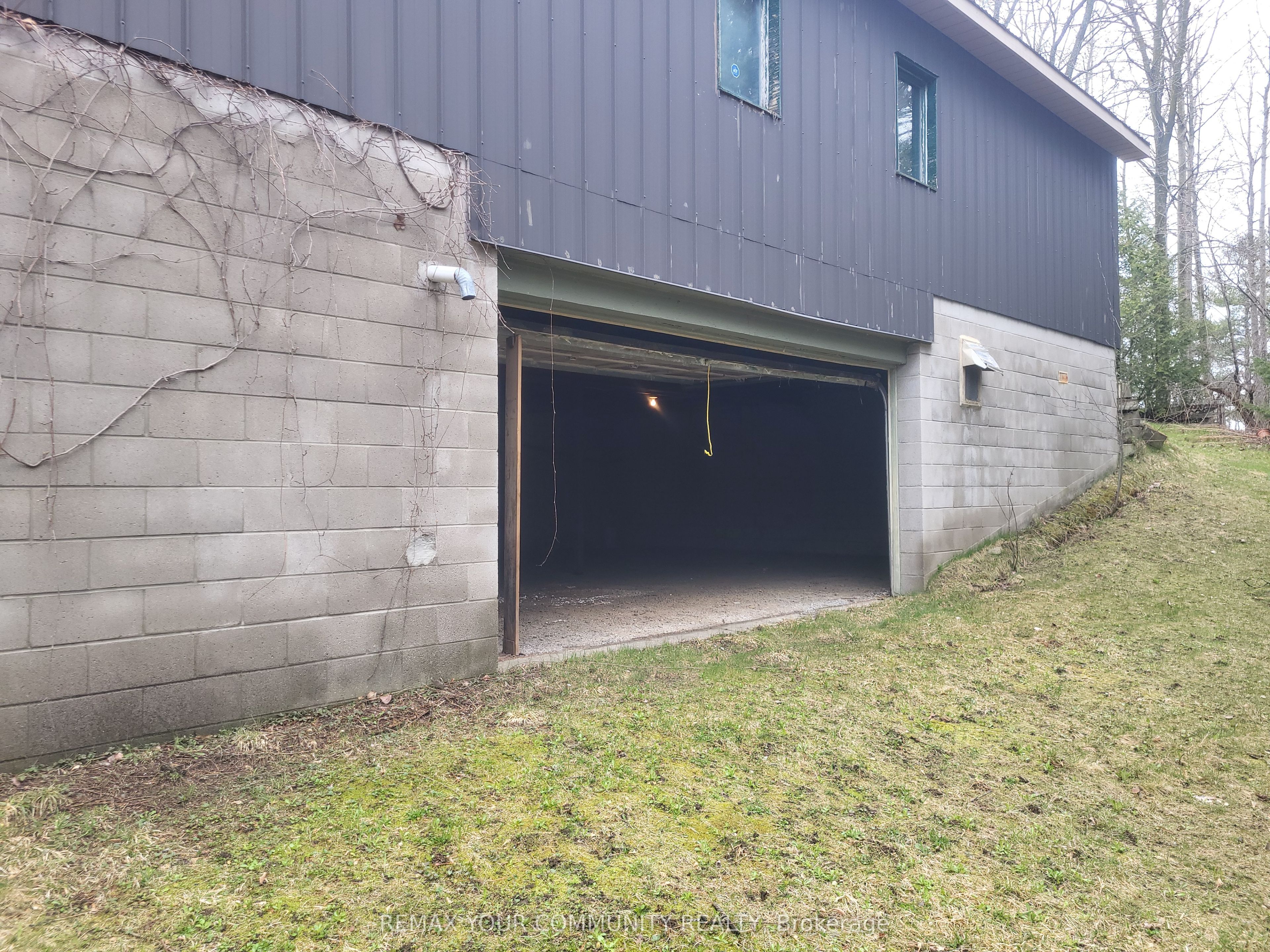 11419 Bathurst Street Property Photo 34