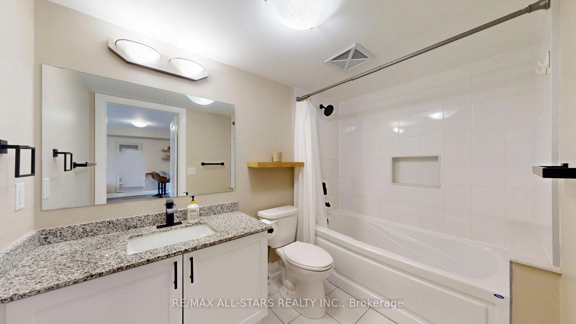 481 Rupert Avenue 203 Property Photo 11