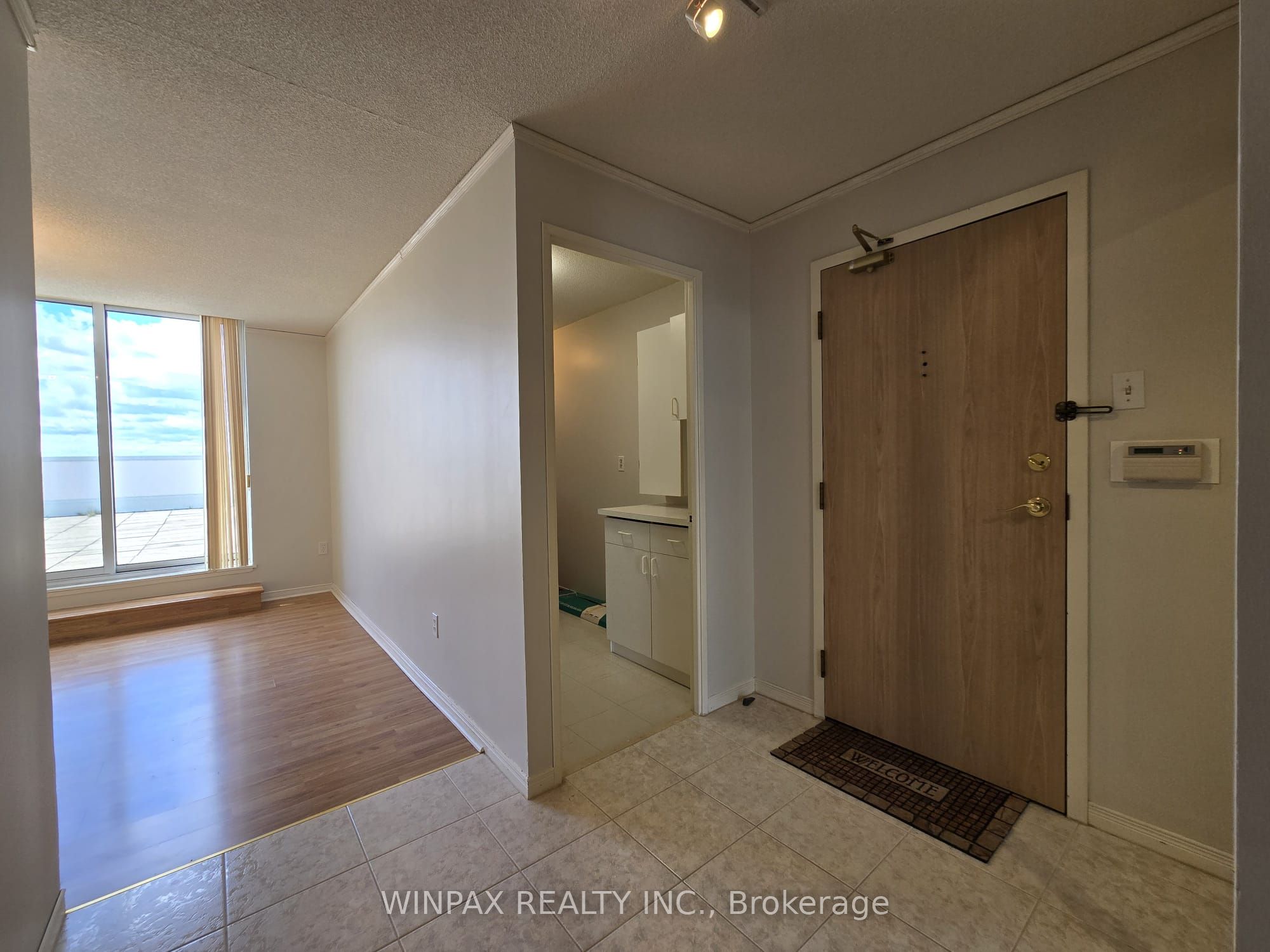20 Harding Boulevard 1202 Property Photo 18